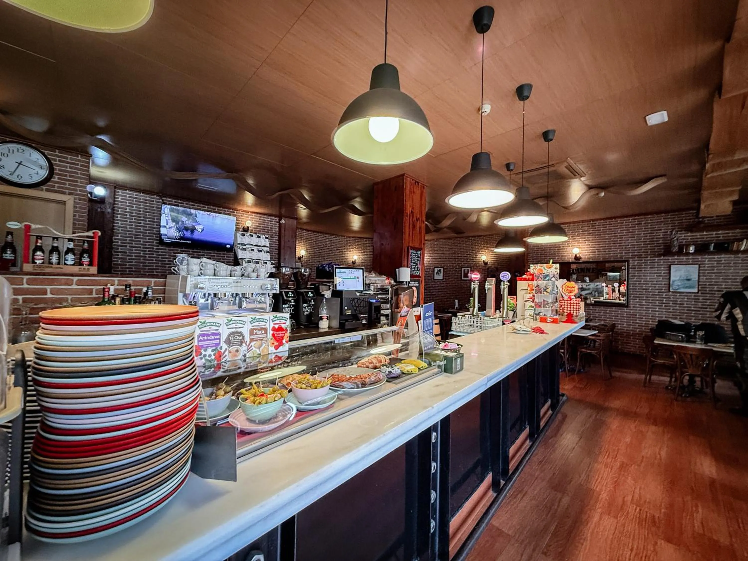 Lounge or bar in Hotel Villa De Ermua