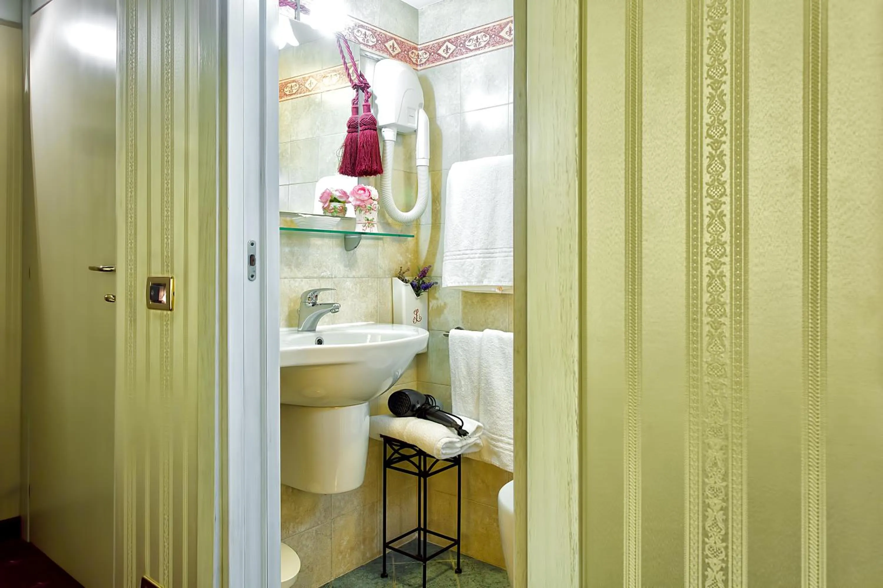 Bathroom in Ca' Della Loggia