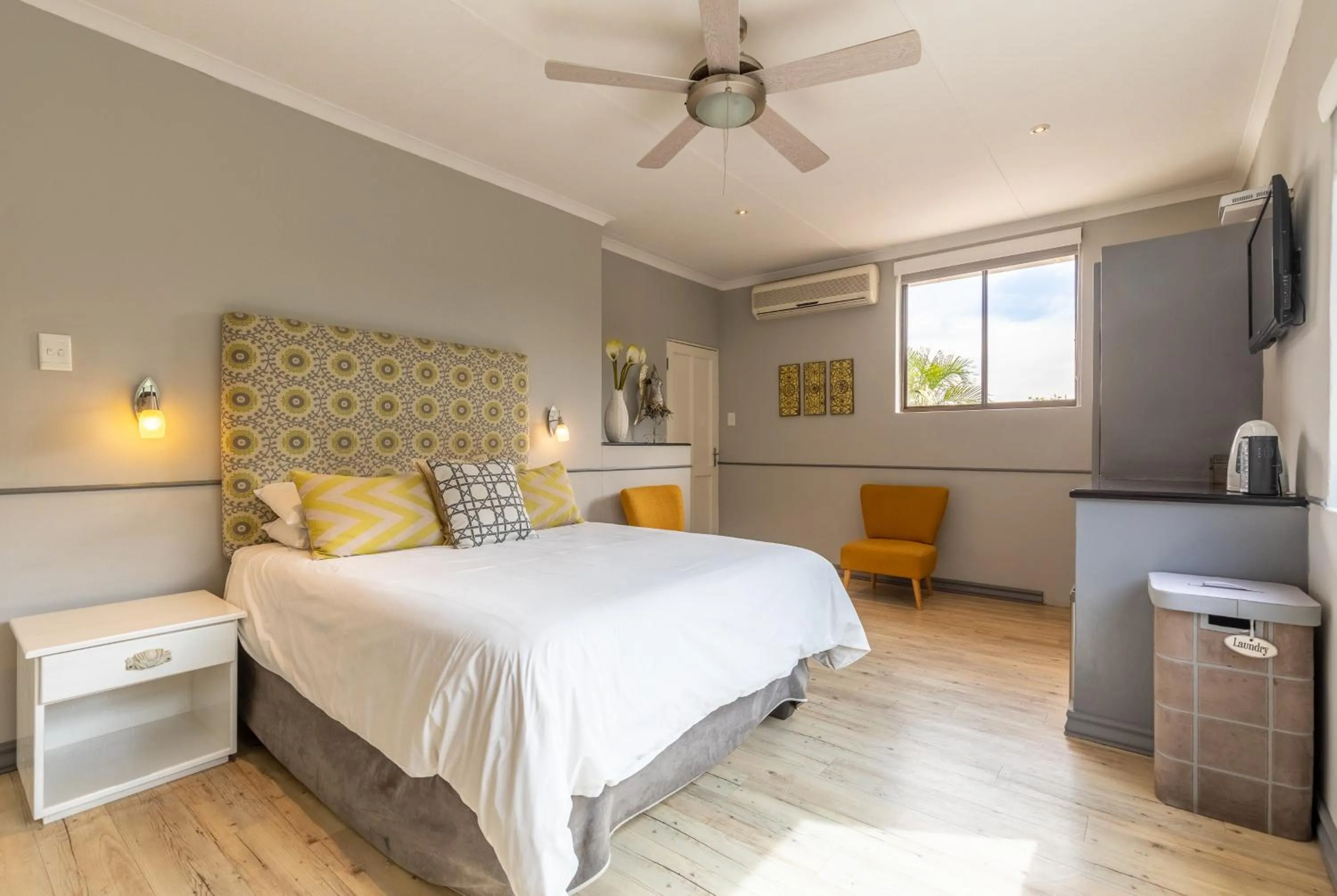 Bed in La Roca Guest House