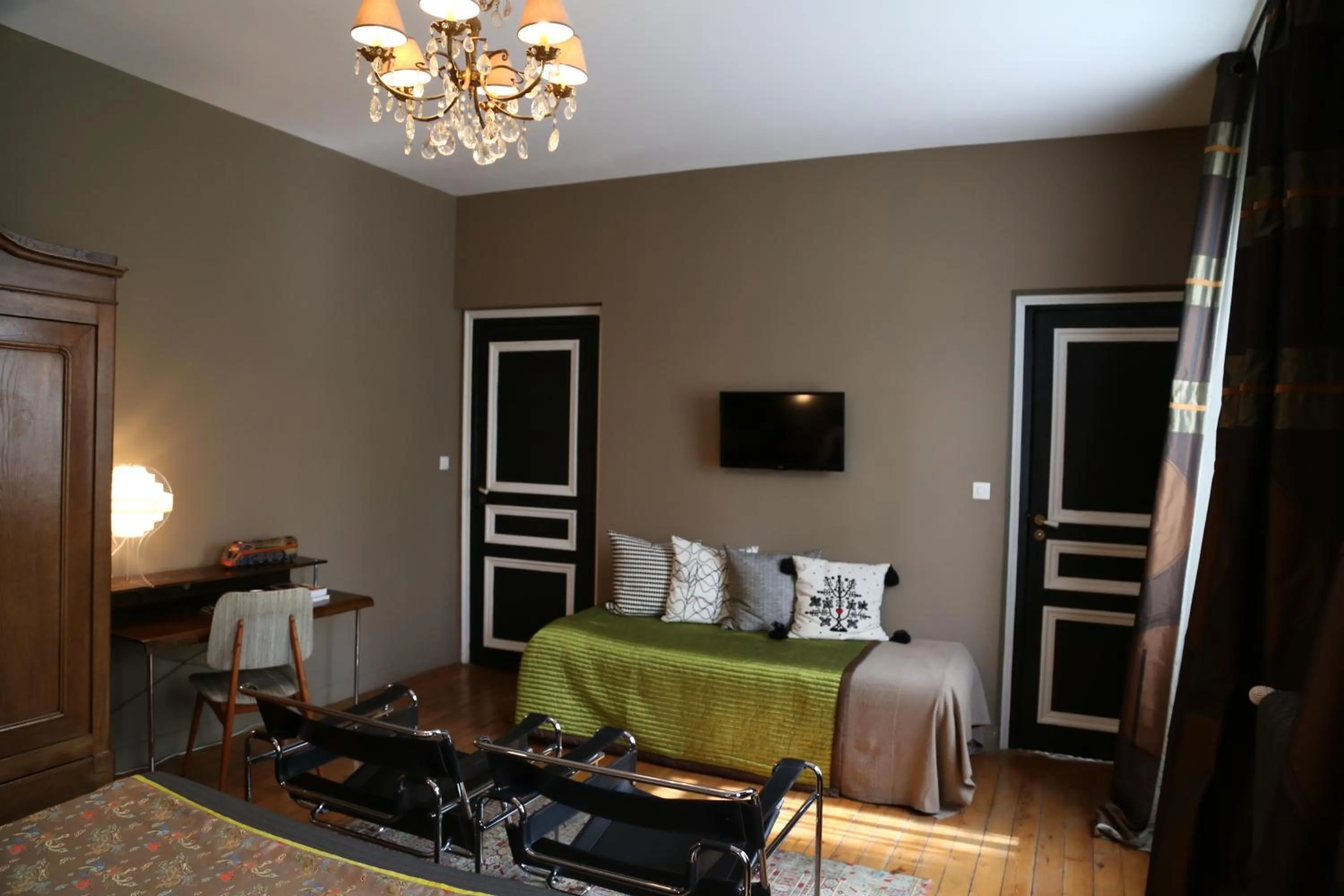 Bedroom, Bed in Le Grand Duc