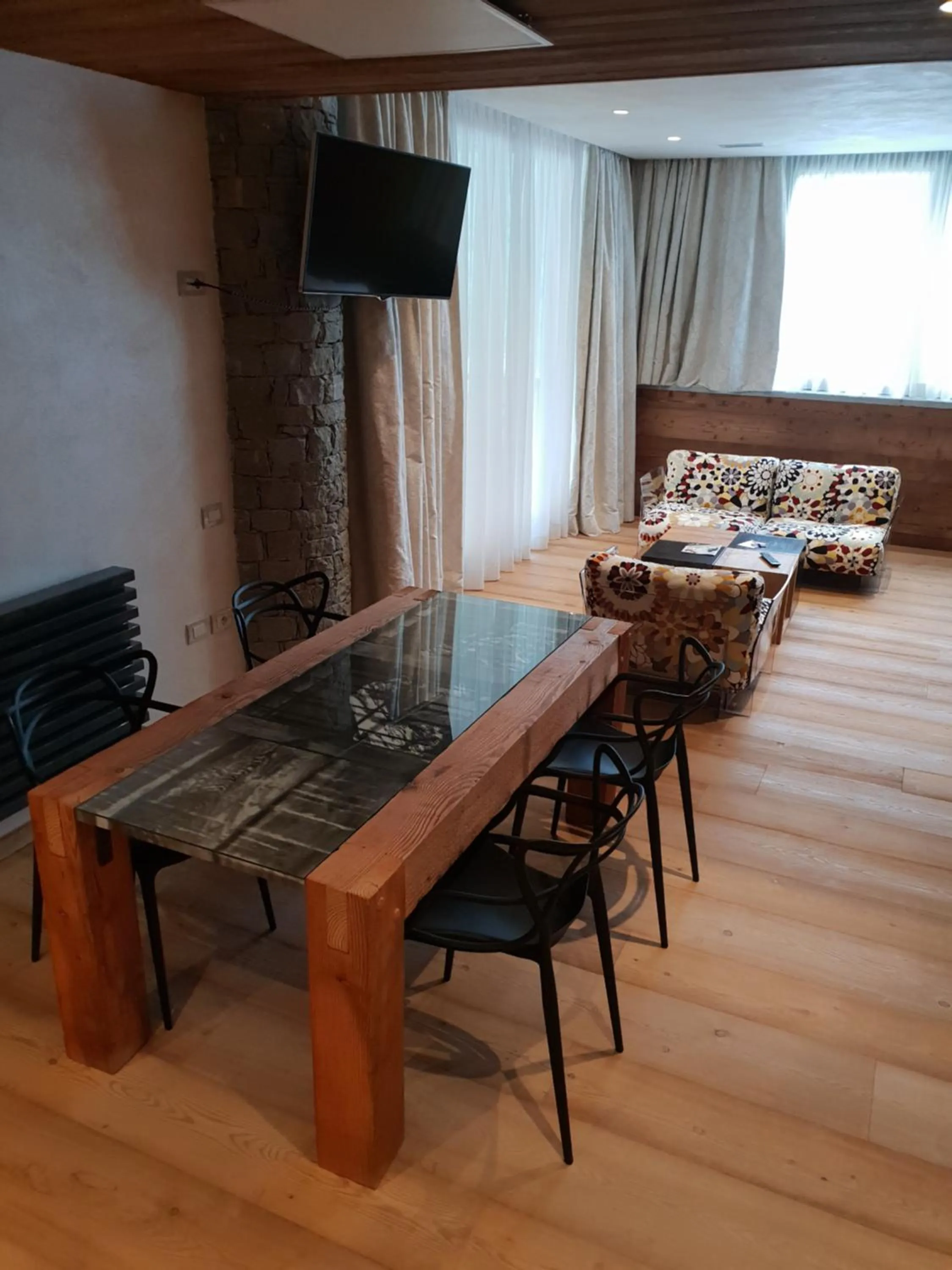 Seating area in MH Olen Boutique Hotel