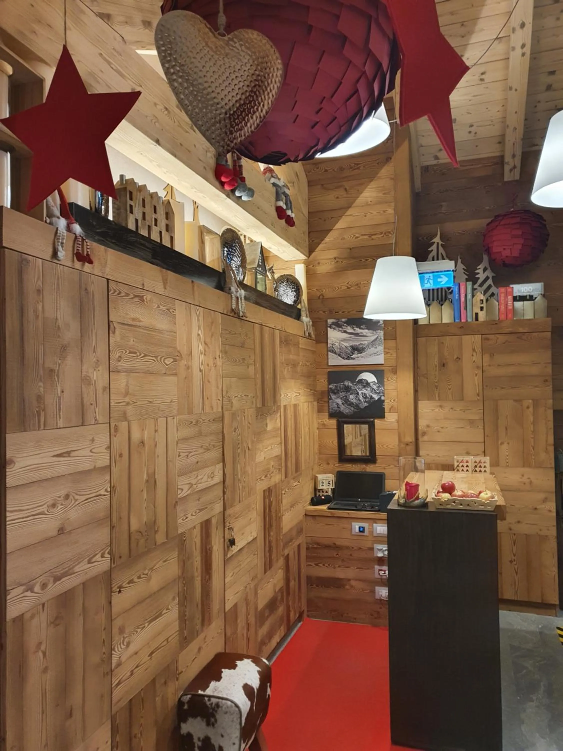 Area and facilities in MH Olen Boutique Hotel