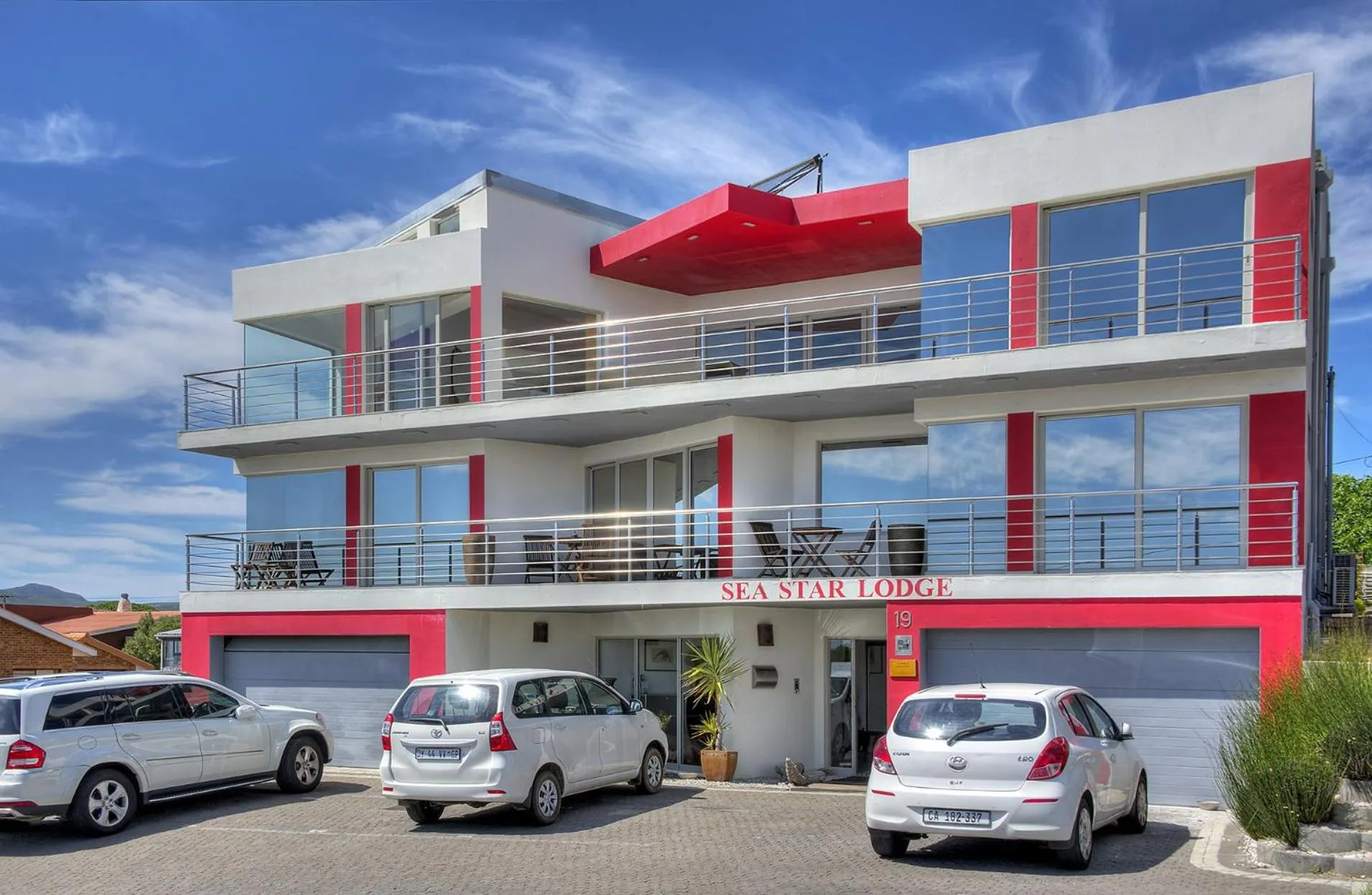 Property building in Sea Star Lodge