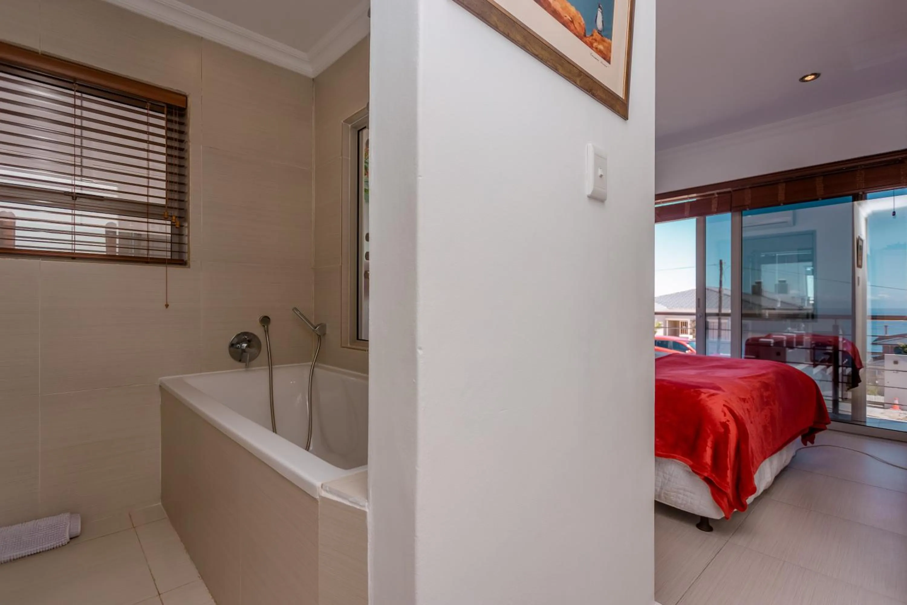 Bed in Sea Star Lodge