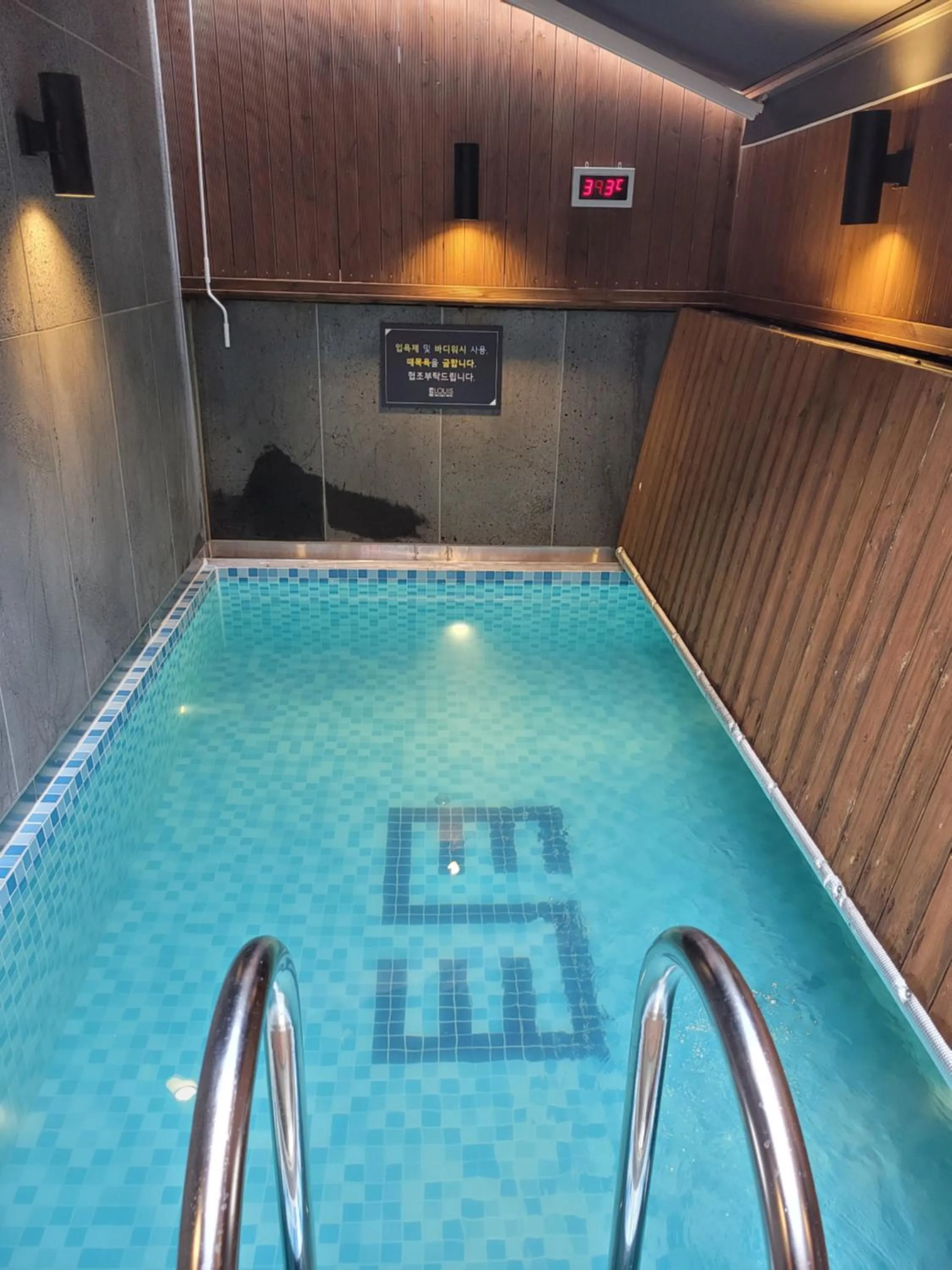 Louis Boutique Hotel