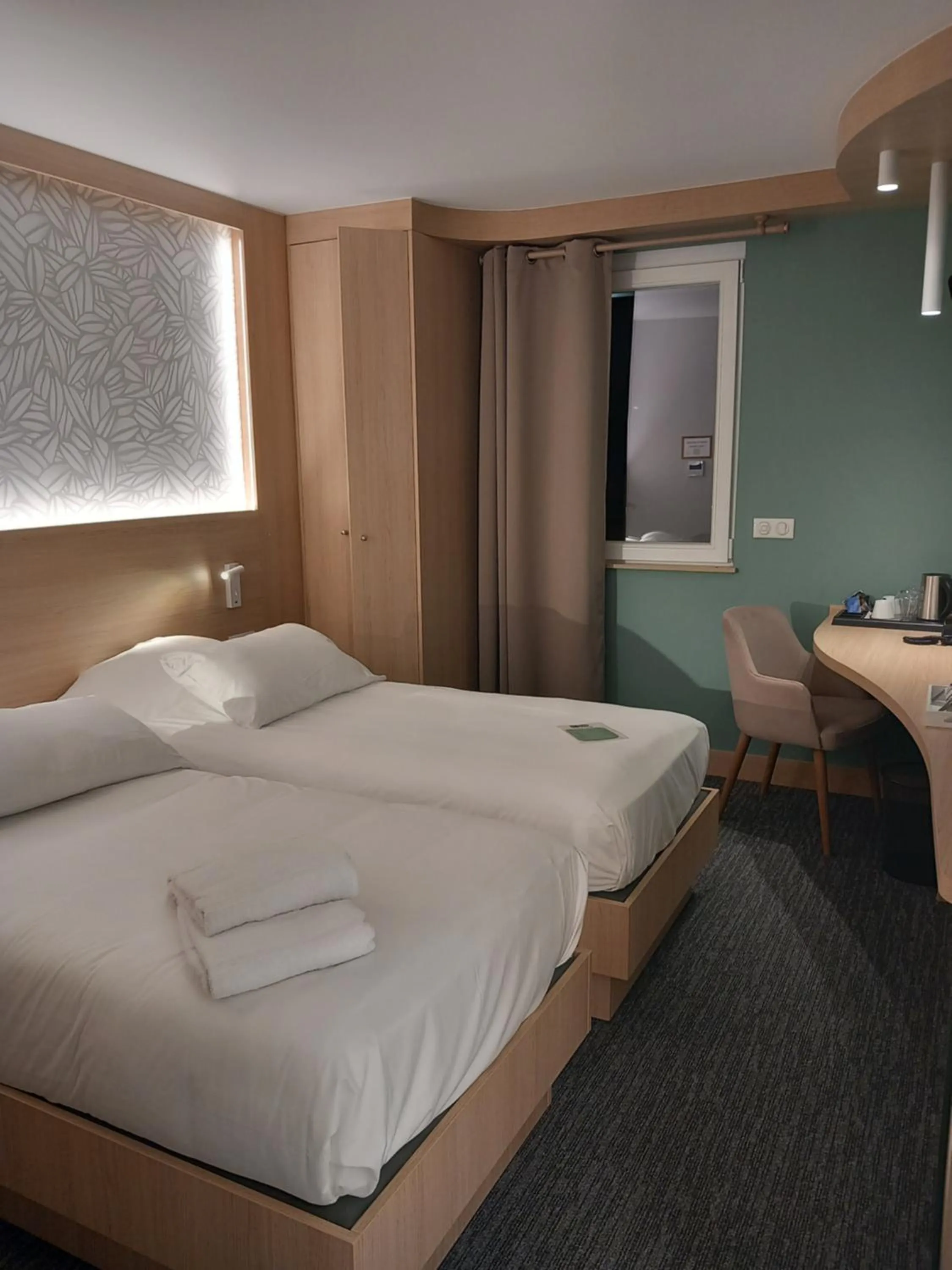 Family, Bed in Hôtel Aster Restaurant Aux Arcades