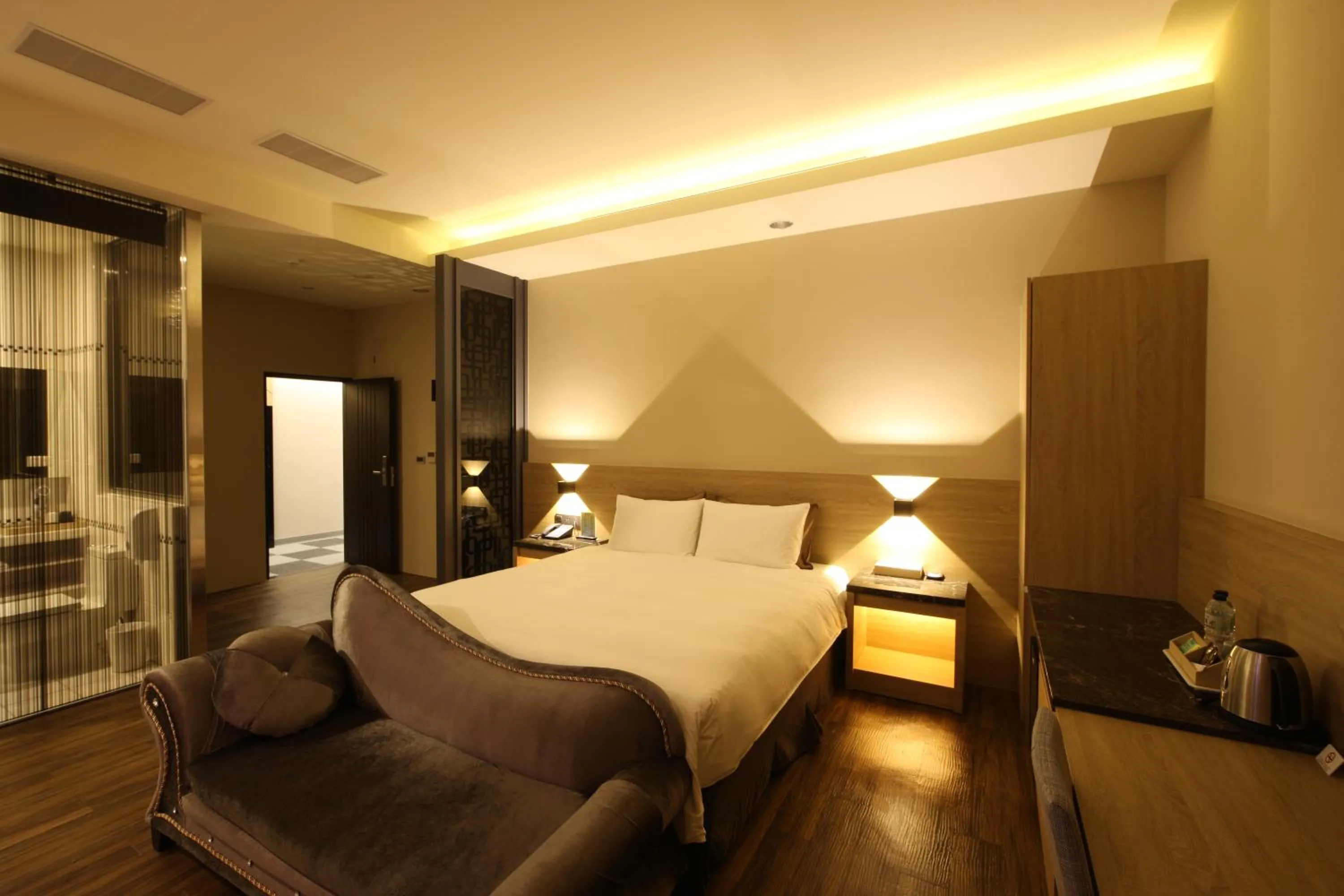 Bed in Yu Chun Hotel
