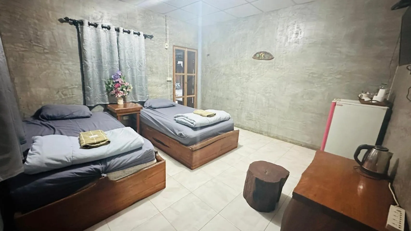 Bed in บ้านภทรพรรณ ขุนยวม แม่ฮ่องสอน PATARAPHAN HOUSE, Khunyuam, Maehongson, Thailand