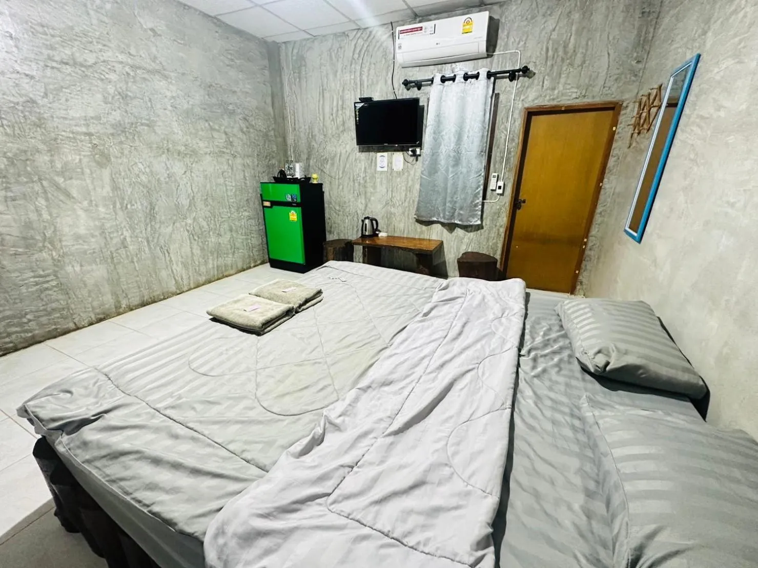 Bed in บ้านภทรพรรณ ขุนยวม แม่ฮ่องสอน PATARAPHAN HOUSE, Khunyuam, Maehongson, Thailand