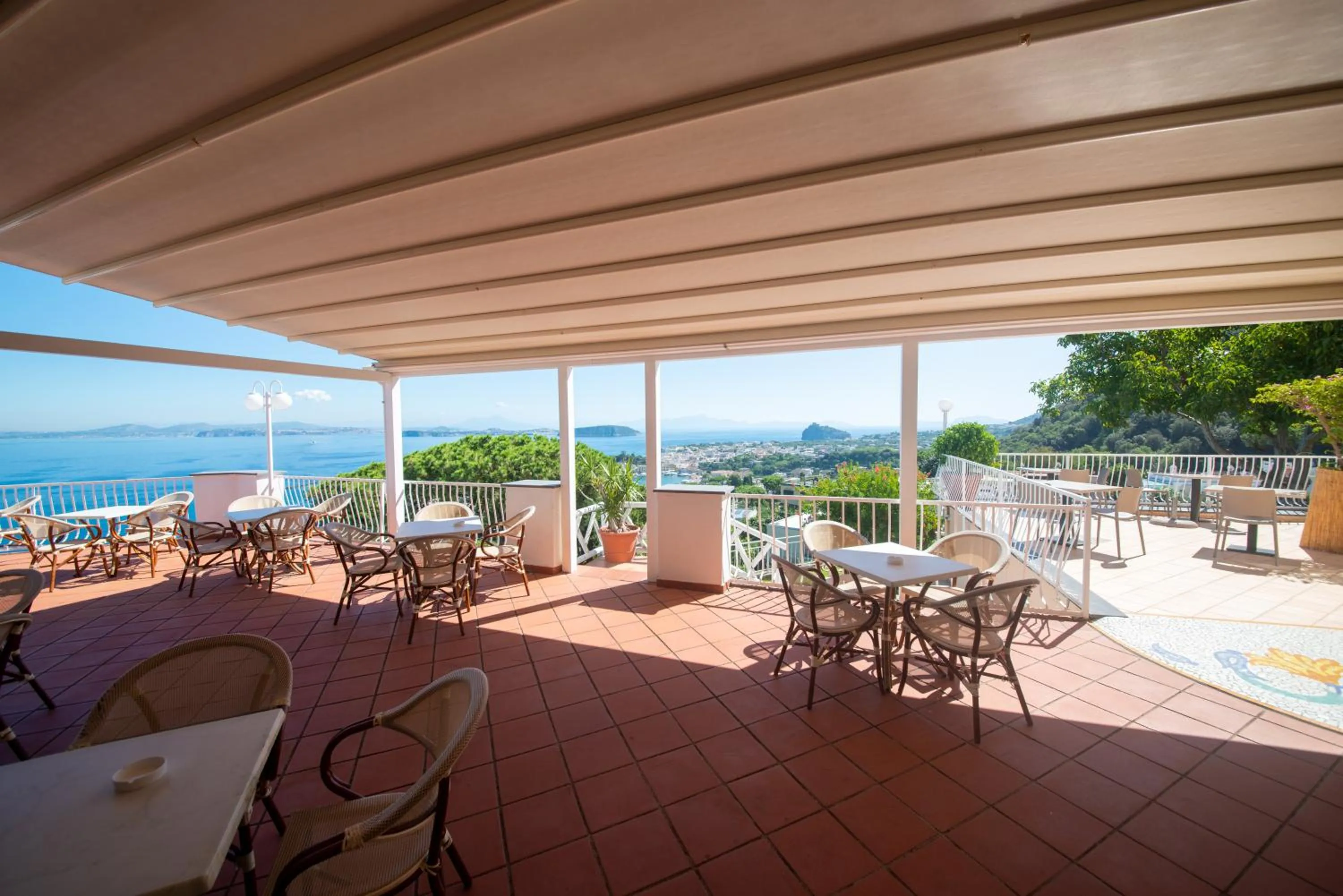 Day in Hotel Villa Ireos