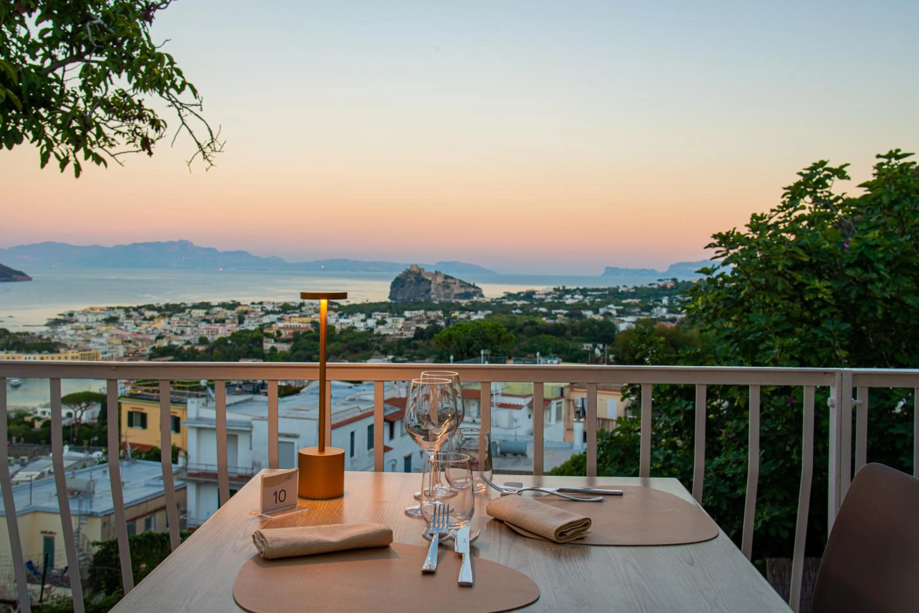 Restaurant/places to eat in Hotel Villa Ireos