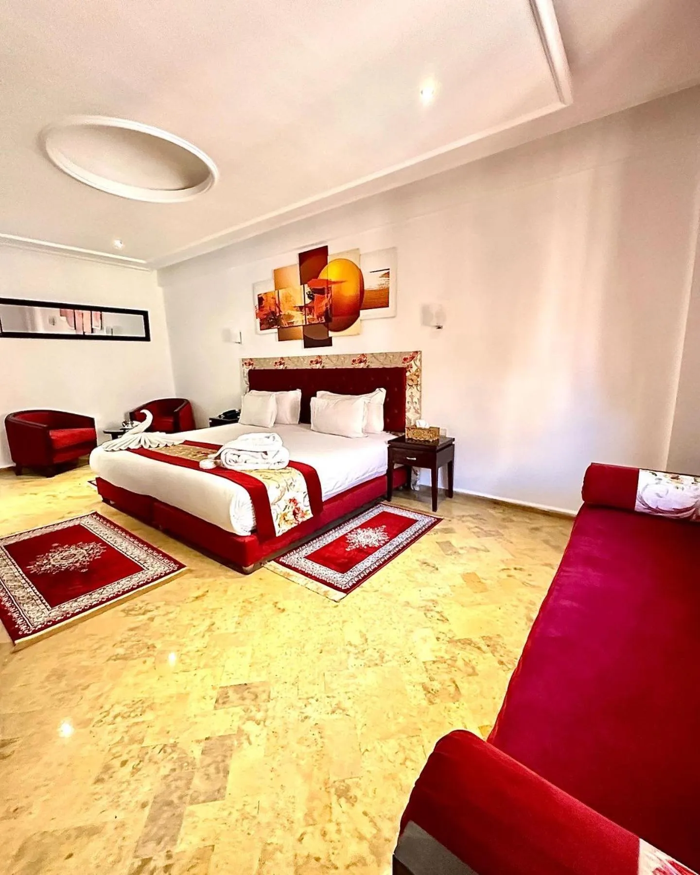 Photo of the whole room in Hotel Les Trois Palmiers