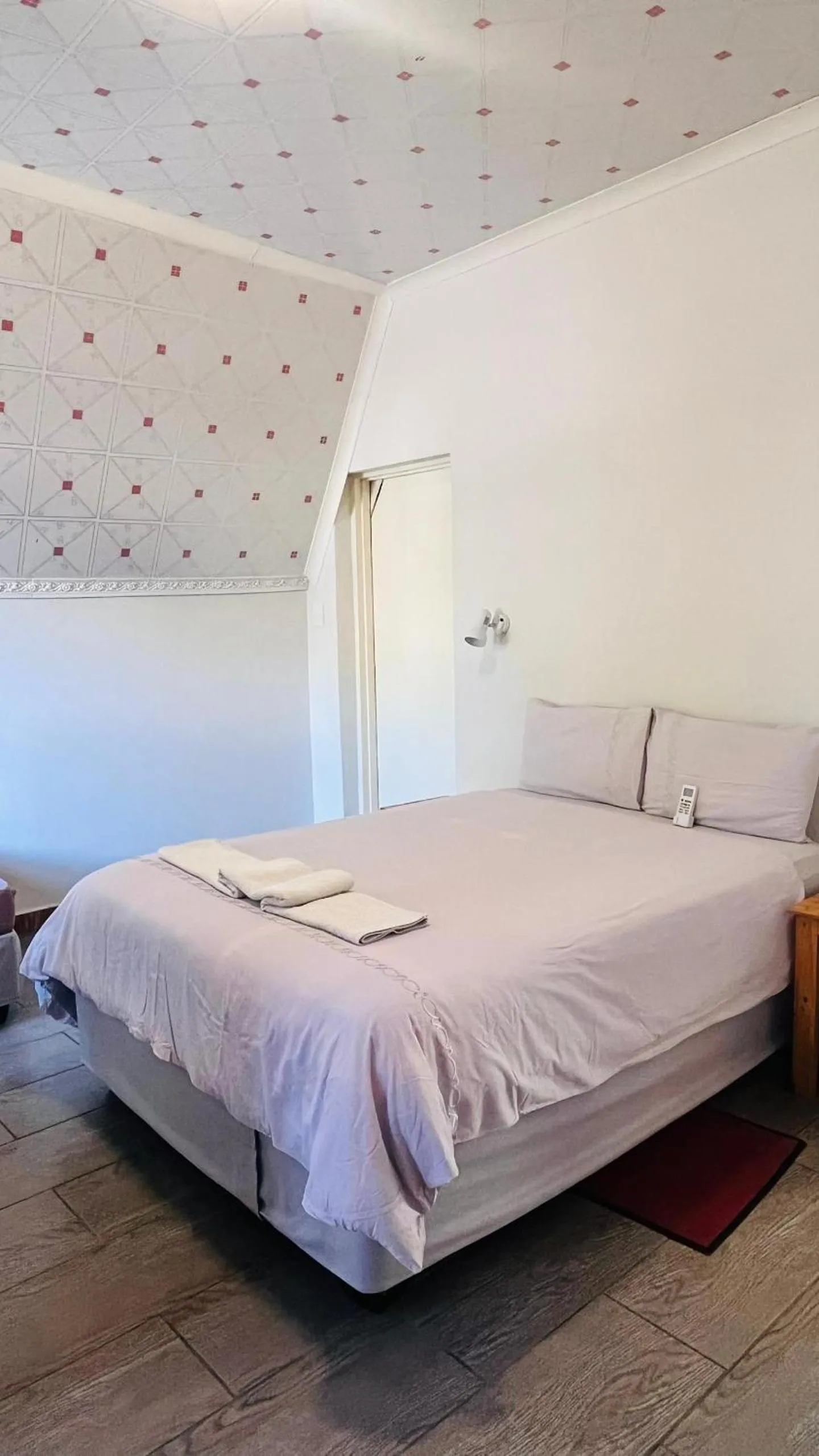 Bed in Happy Forest B&B