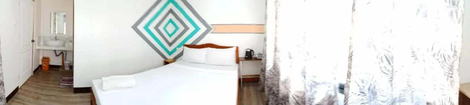 Photo of the whole room, Bed in Vali-Joe Travel Lodge