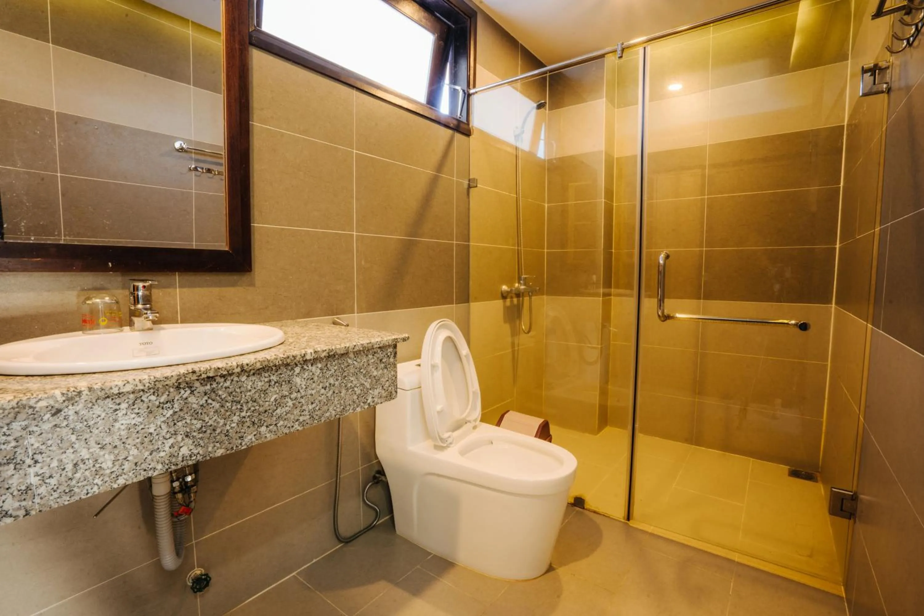 Bathroom in Hoi An Lotus Aroma Villa