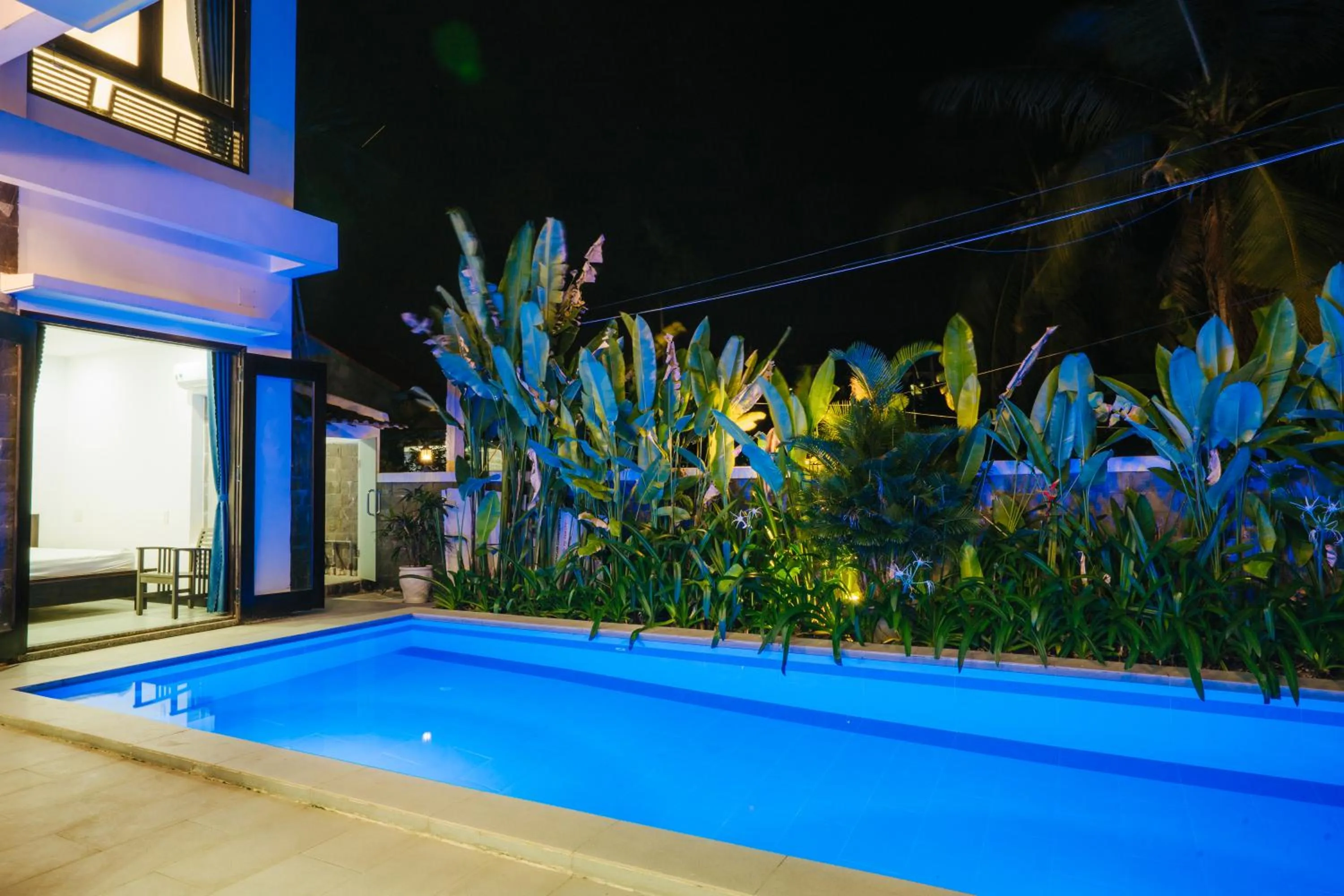 Swimming pool in Hoi An Lotus Aroma Villa