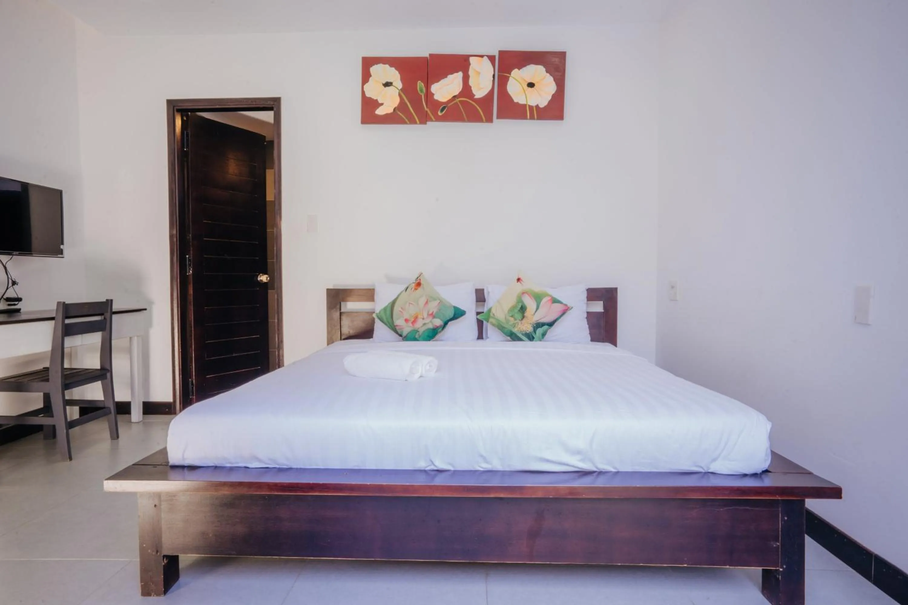 Bed in Hoi An Lotus Aroma Villa