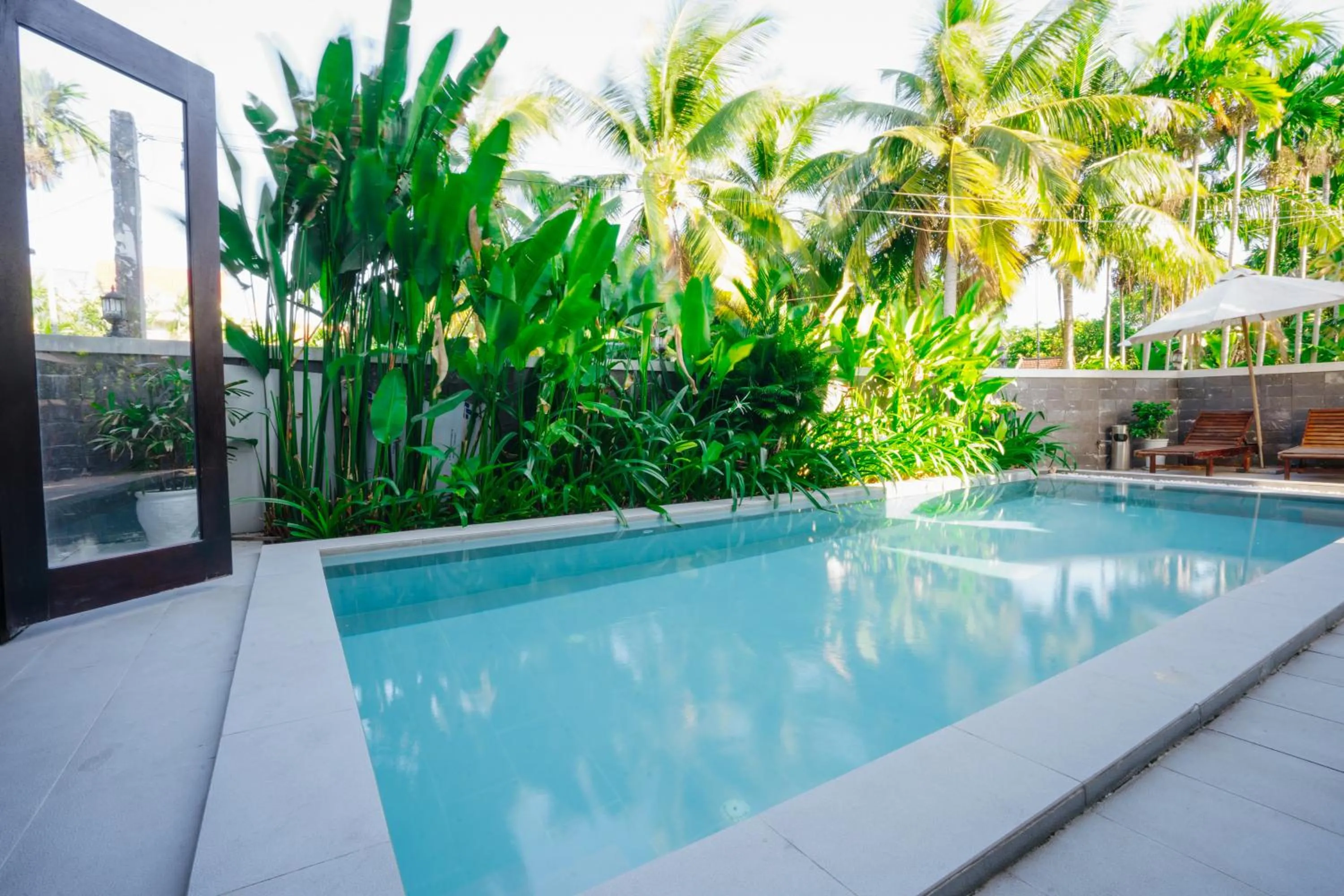 Swimming pool in Hoi An Lotus Aroma Villa