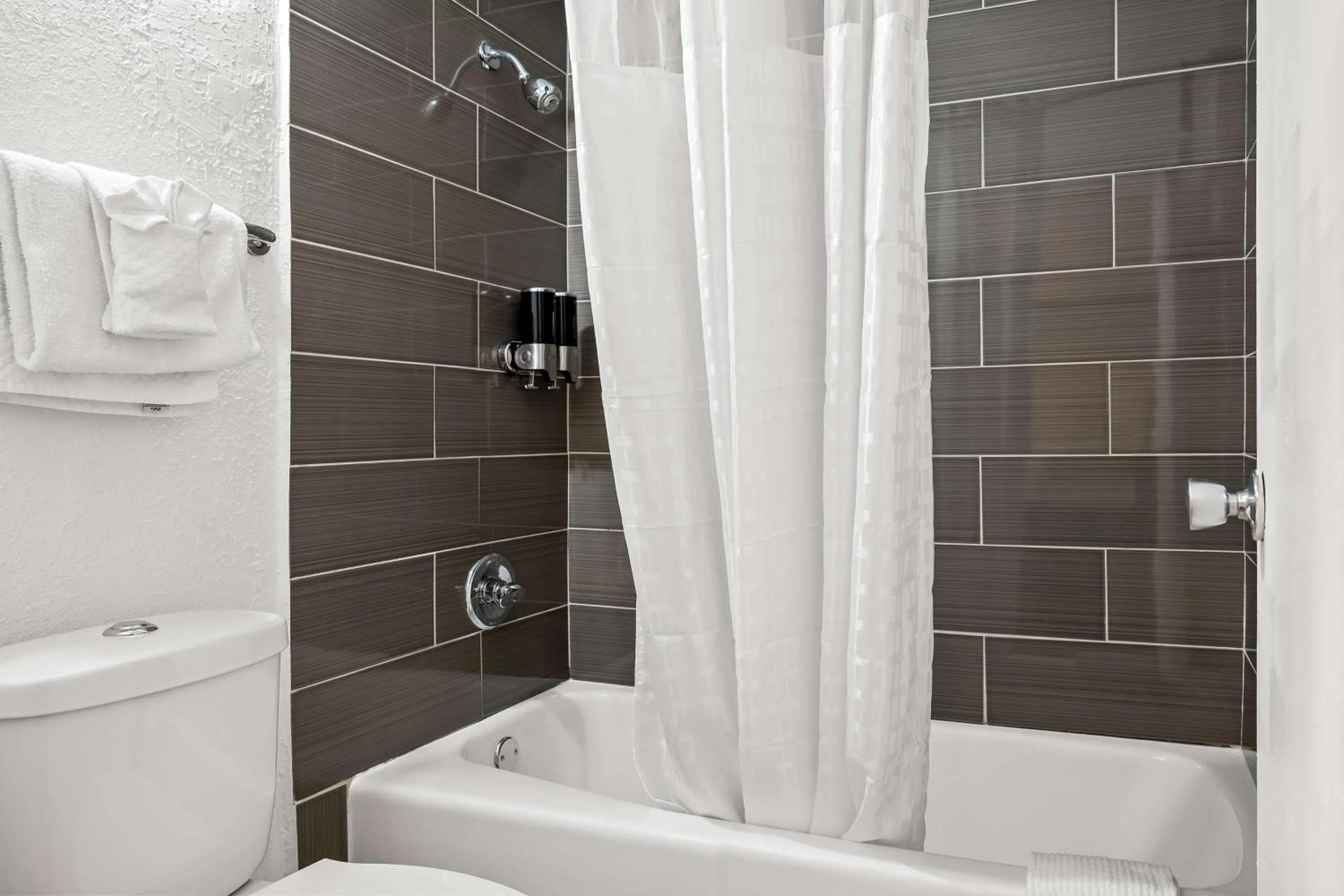 Bathroom in Americas Best Value Inn Danville