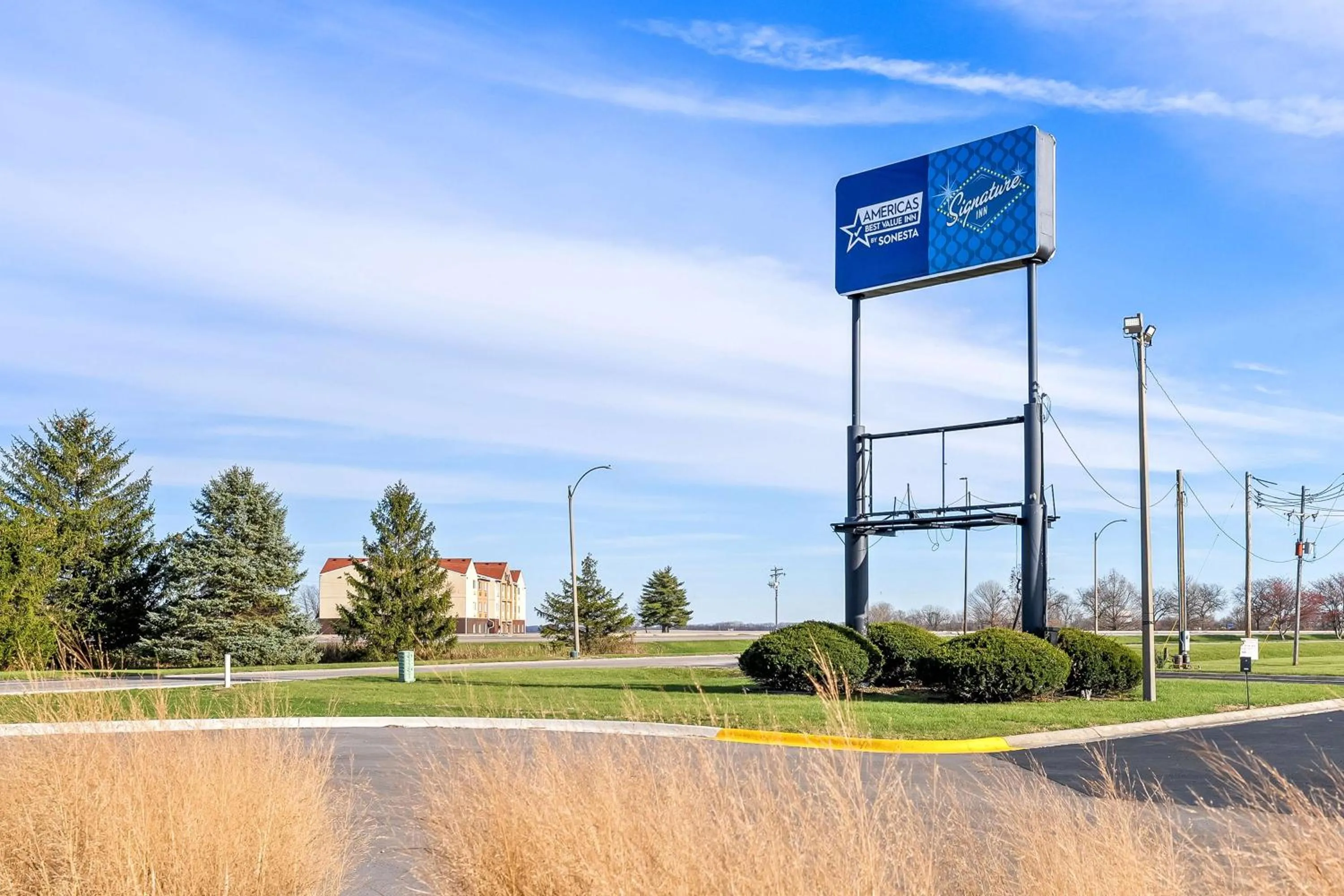 Property building in Americas Best Value Inn Danville