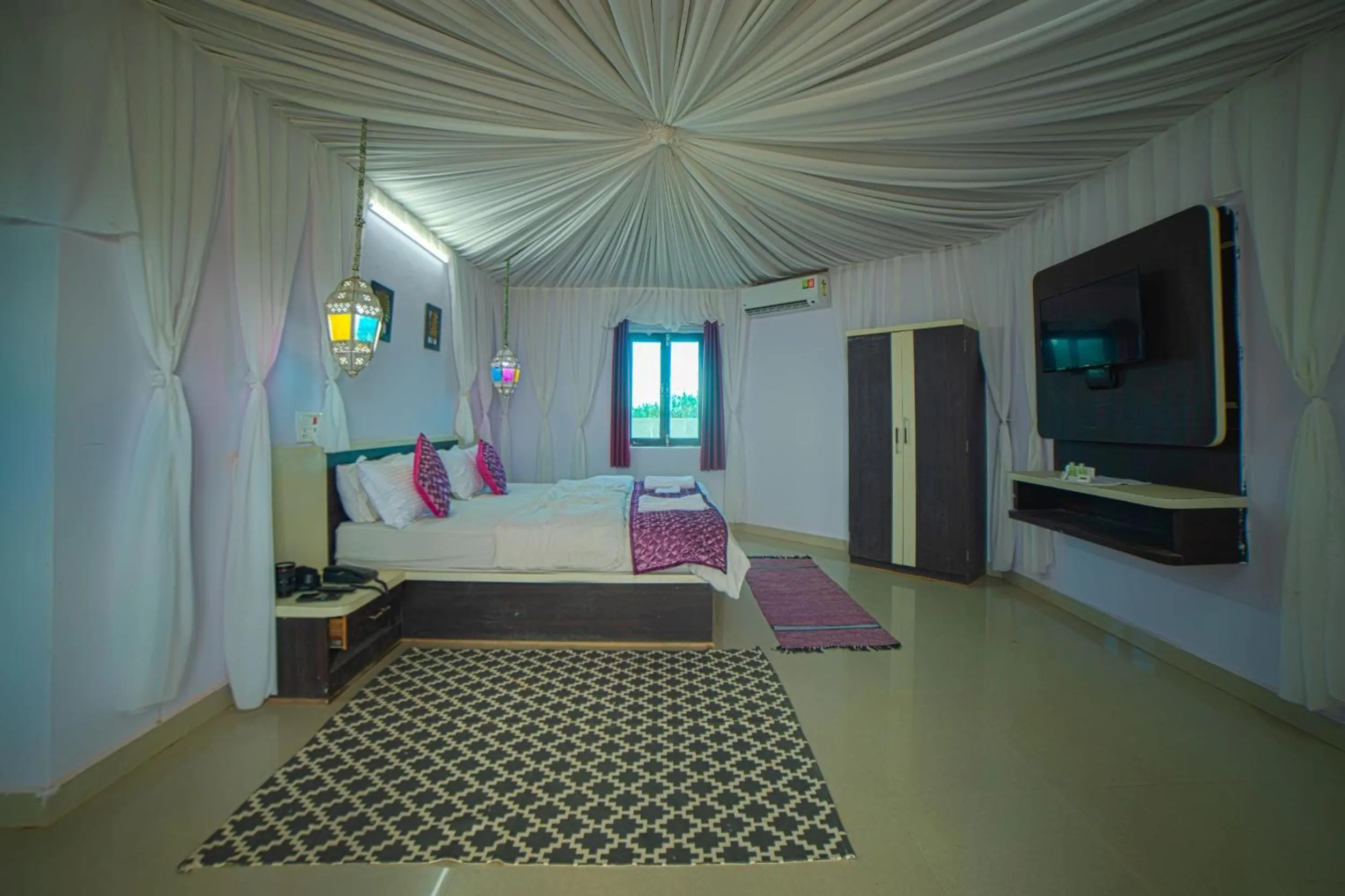 Bed in Sultan Resort