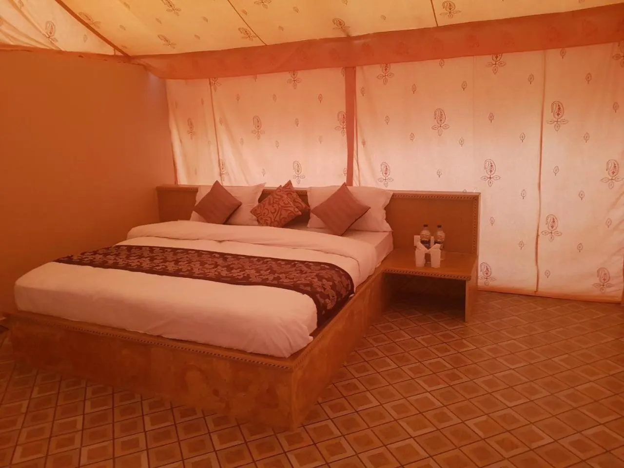 Property building, Bed in Sultan Resort