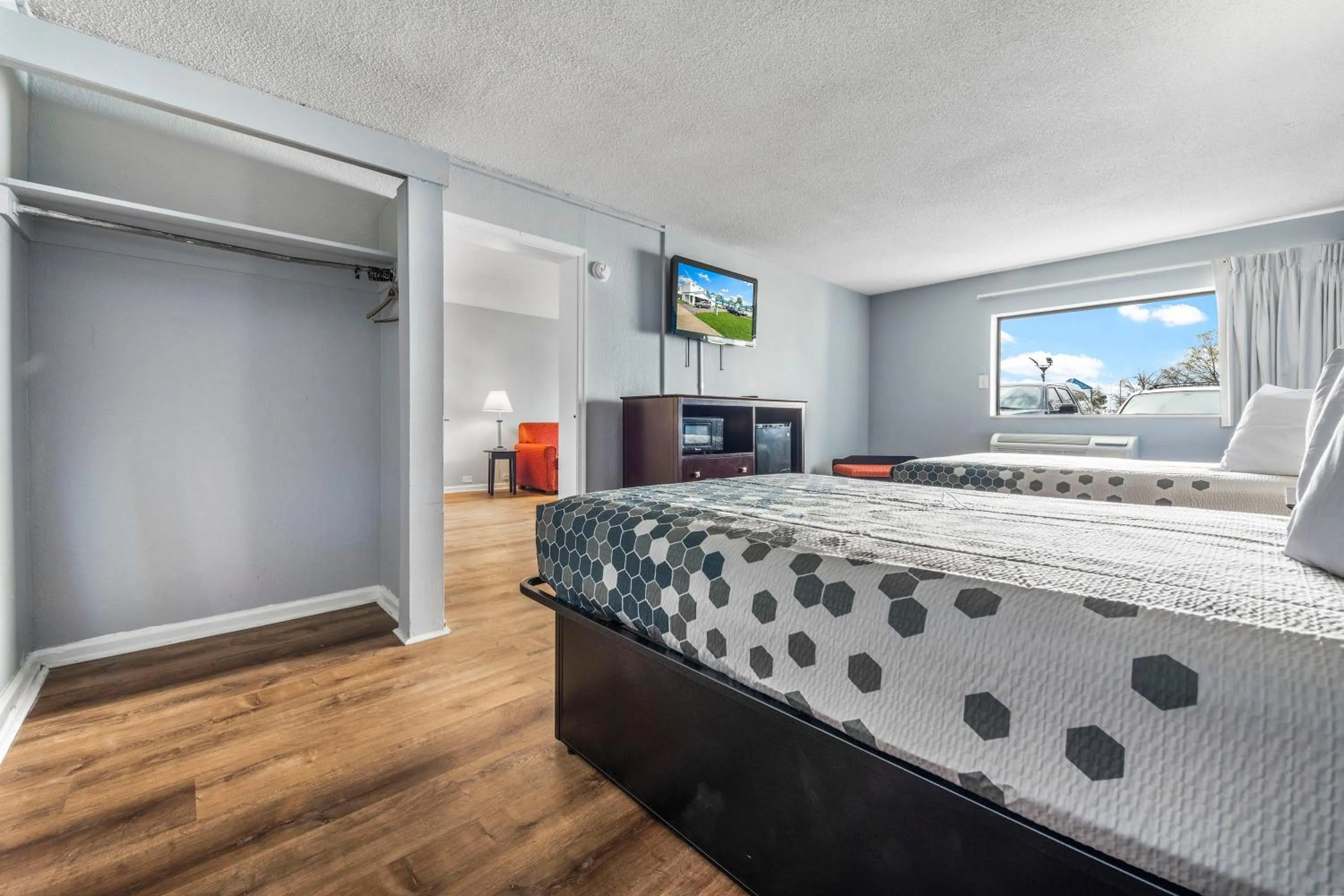 Bed in Super 8 by Wyndham Portsmouth - Norfolk