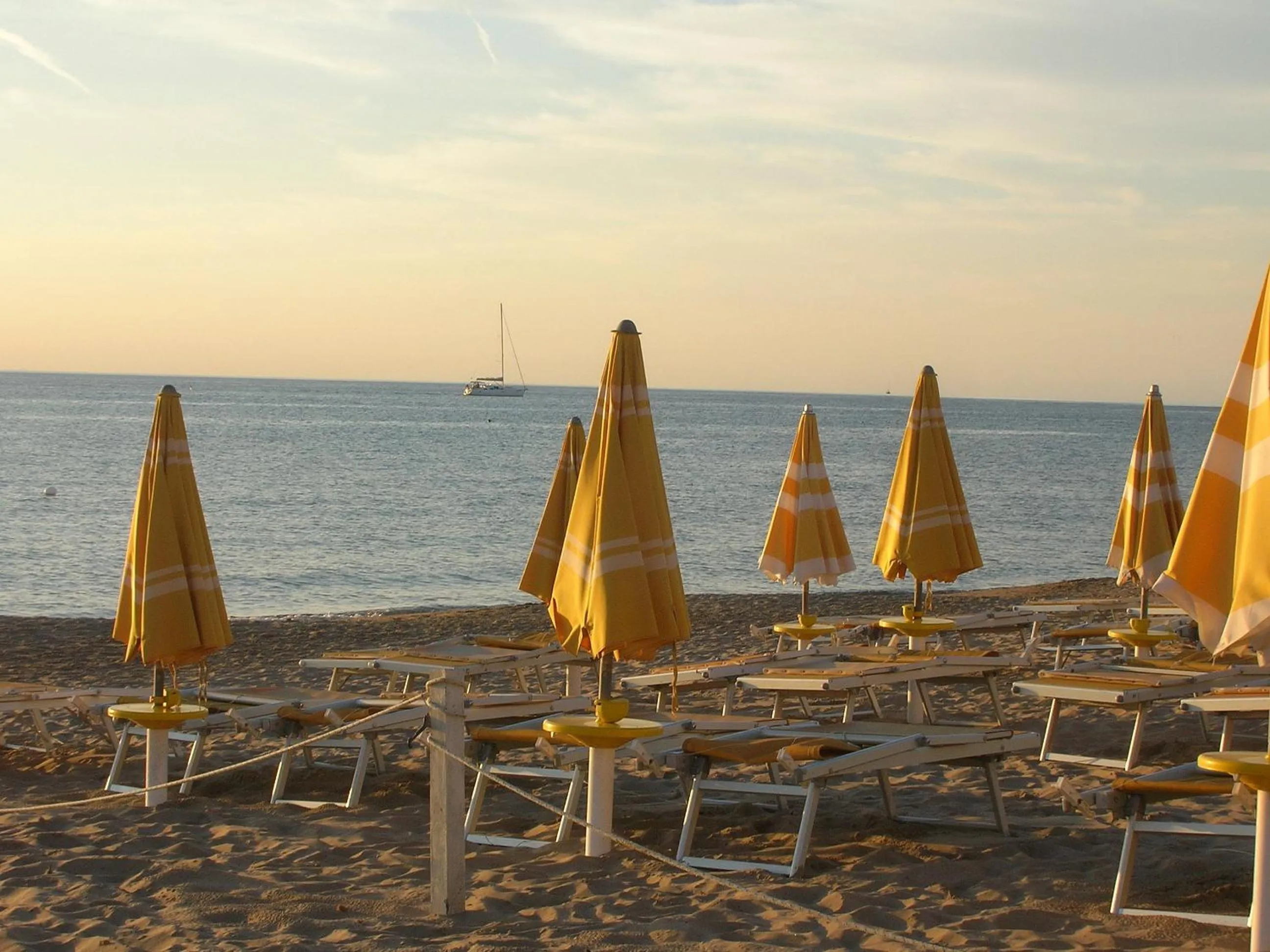 Beach in La Coccinella Residence