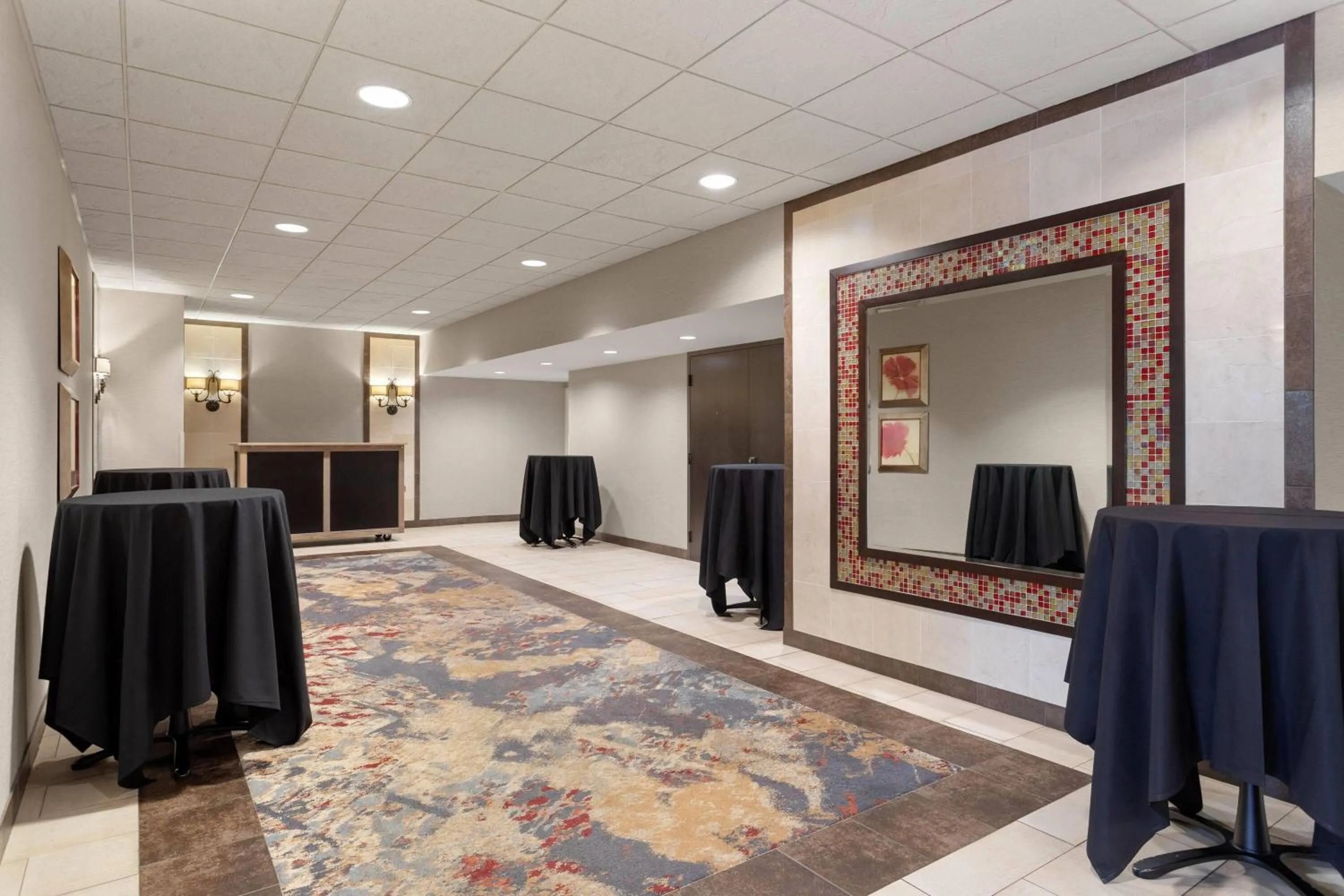 Meeting/conference room in Wyndham Minneapolis South Burnsville
