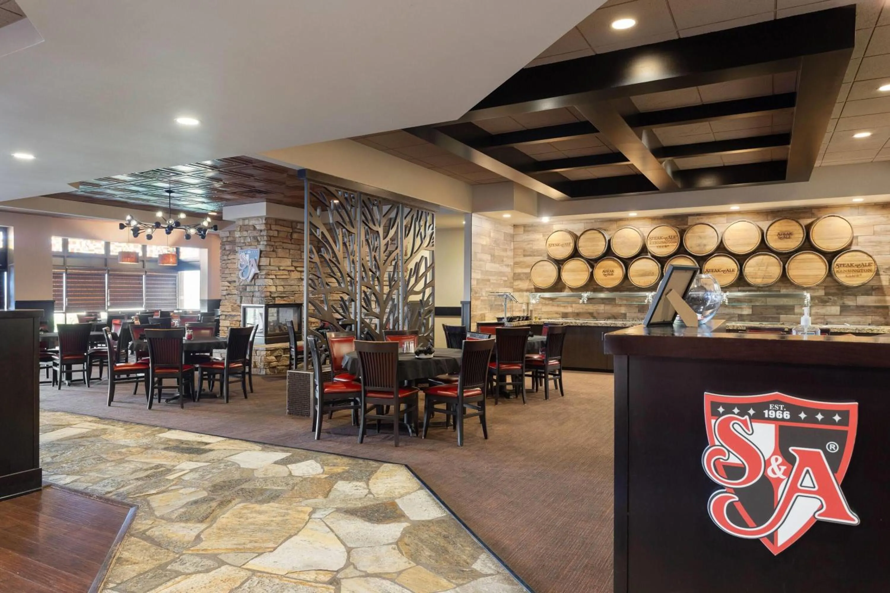 Restaurant/places to eat in Wyndham Minneapolis South Burnsville