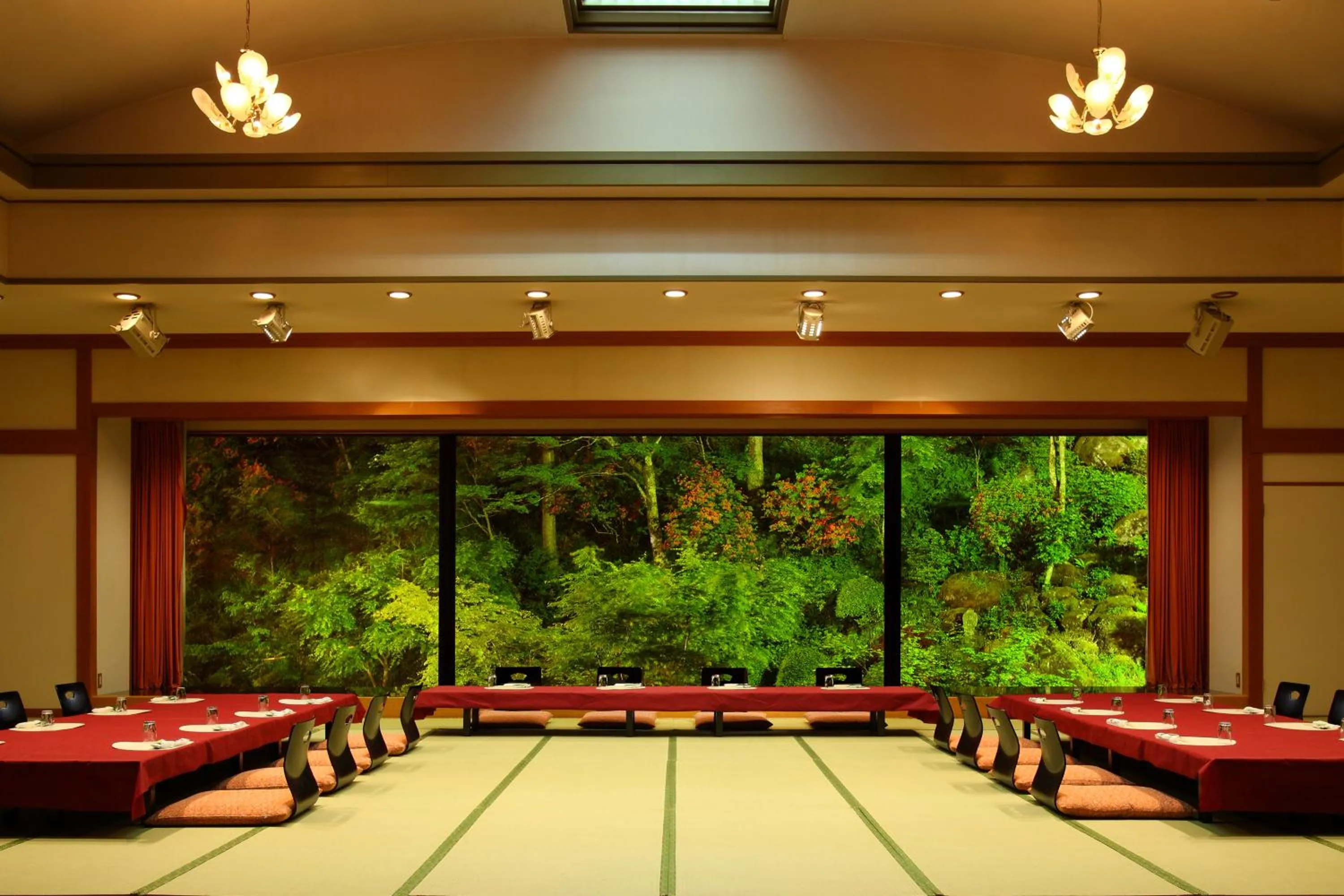 Restaurant/places to eat in Futari Shizuka