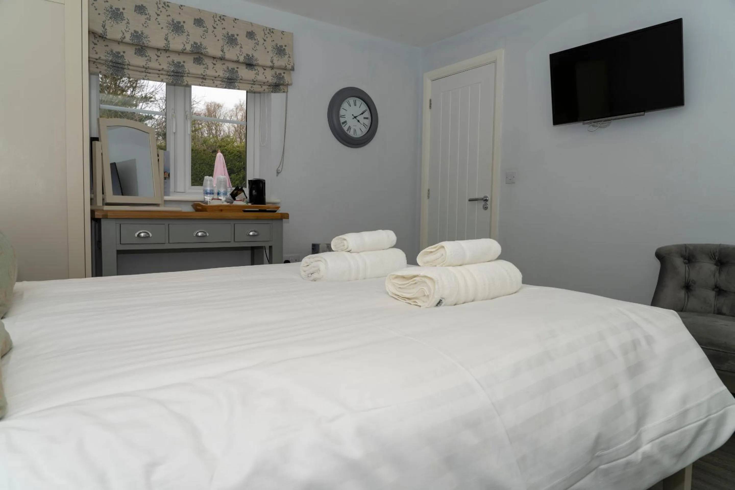 Bed in The Finch Hatton Arms