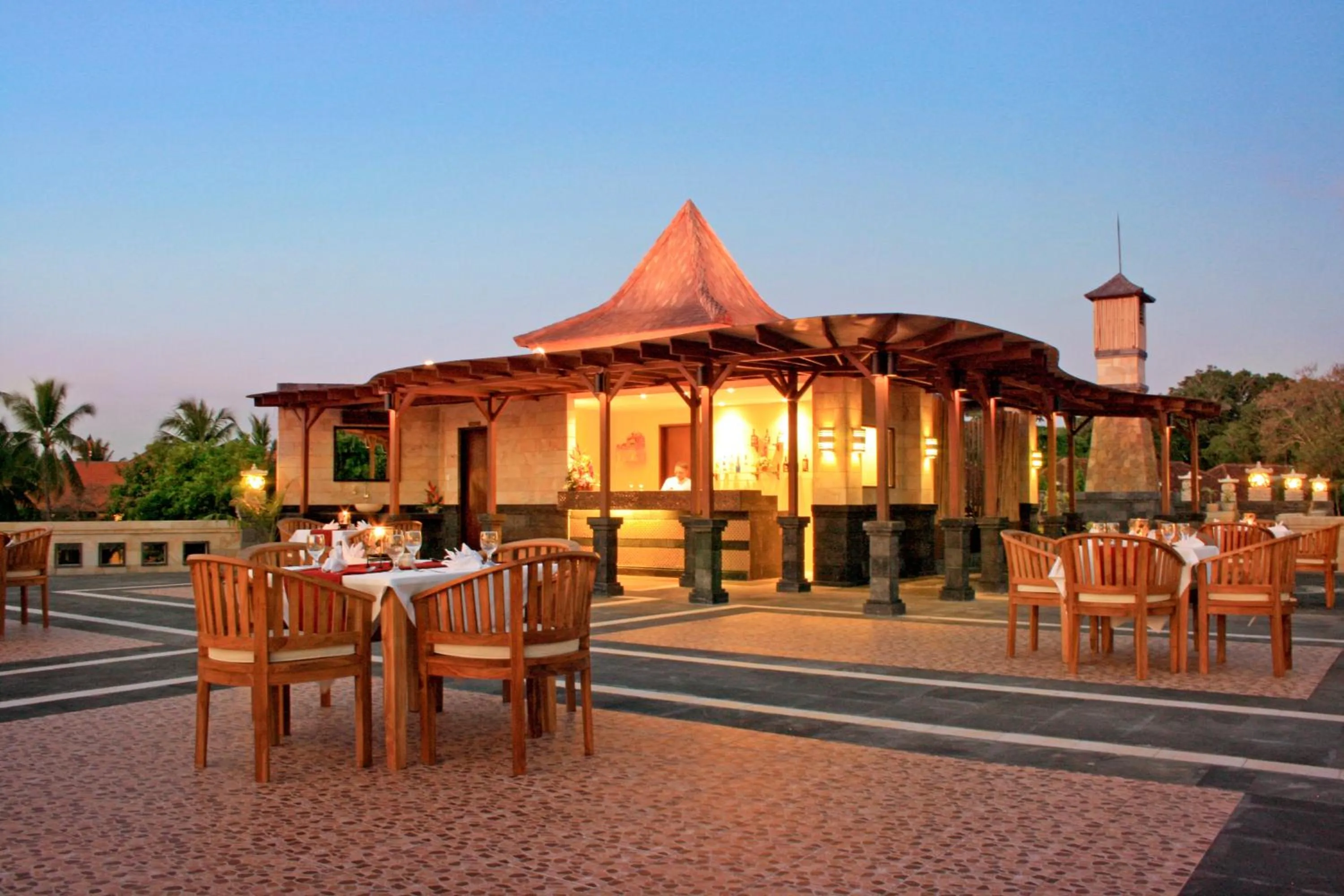 Restaurant/places to eat in Pelangi Bali Hotel & Spa