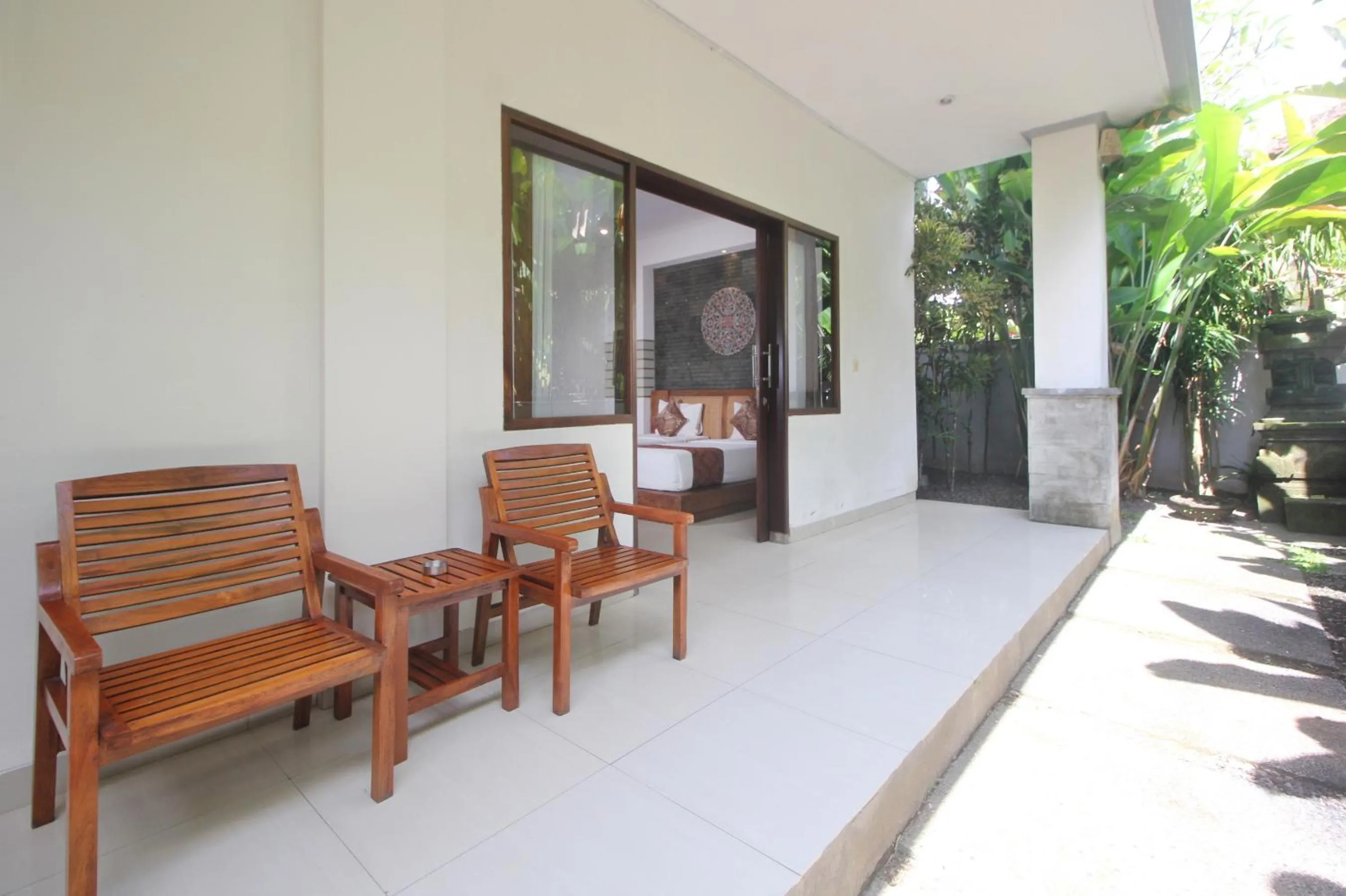 Balcony/Terrace in Putri Ayu Cottages