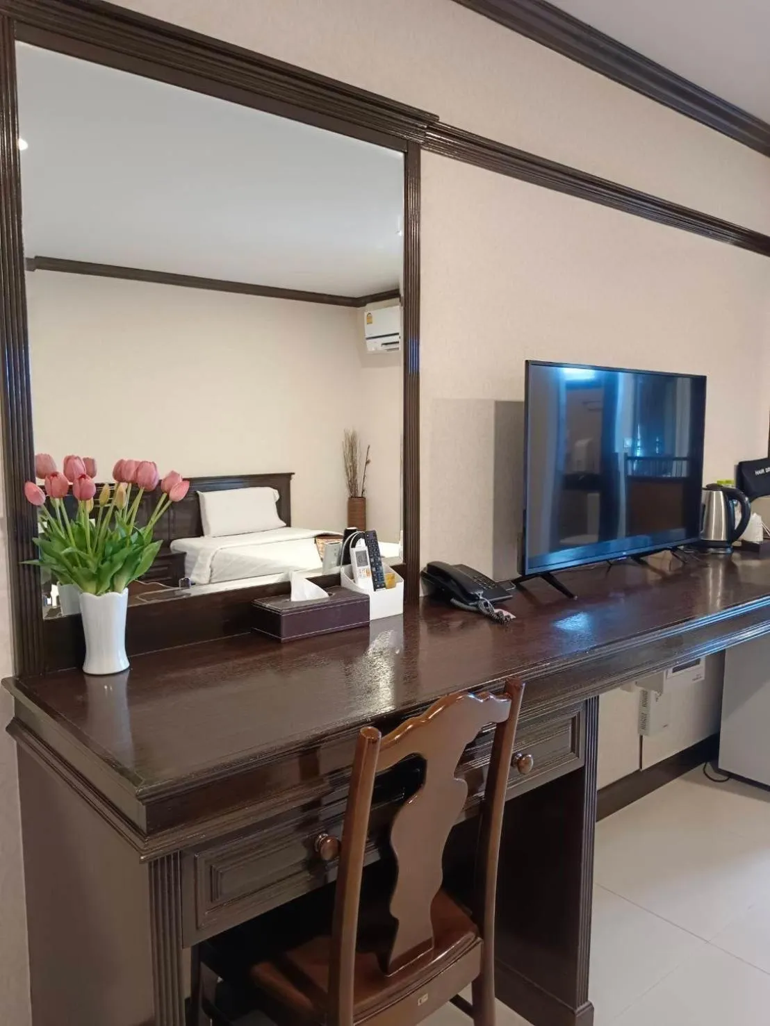 Bedroom in Romena Grand Hotel