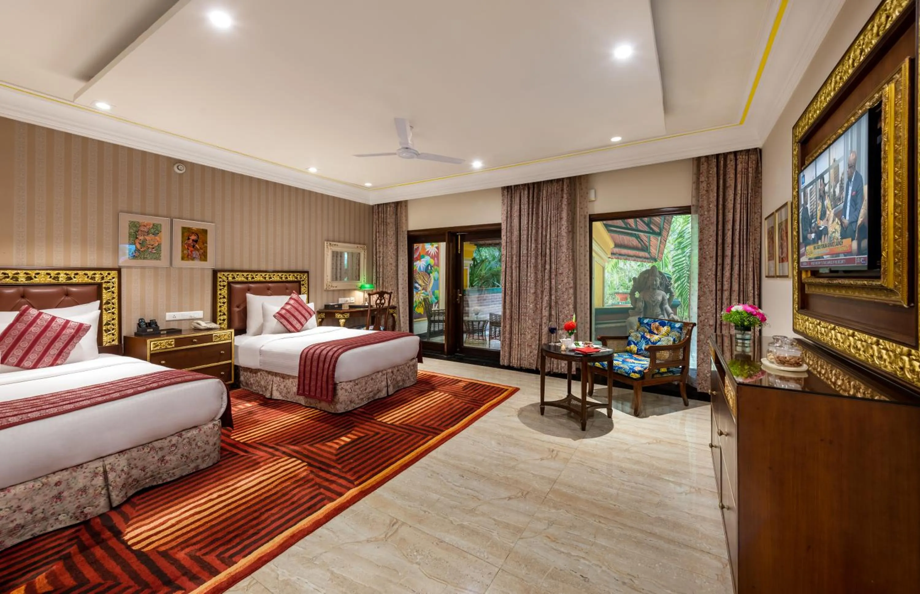 Bedroom, Bed in Mayfair Lagoon