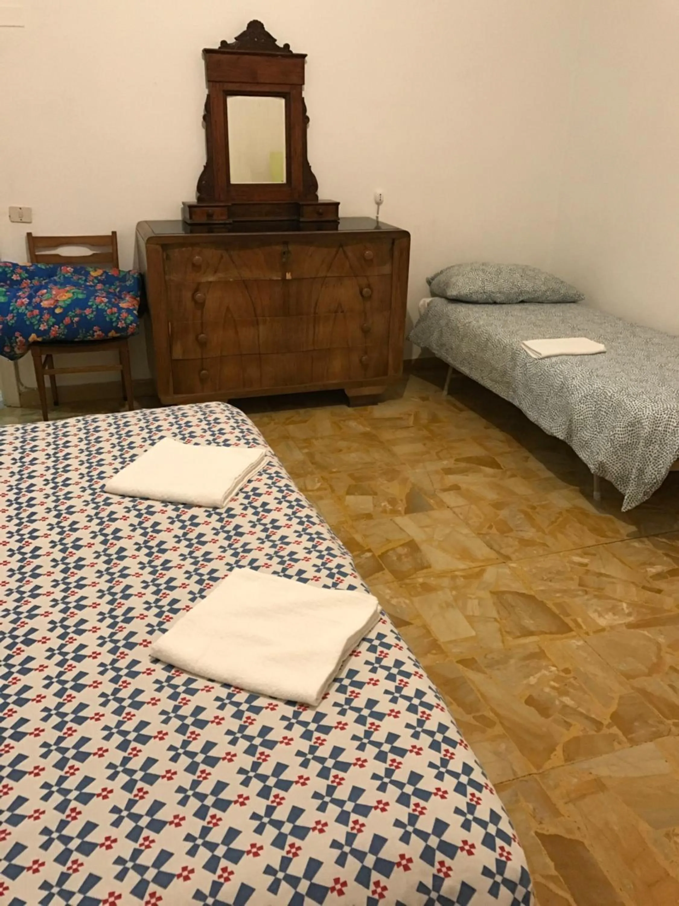 Bed in B&B e Locazioni Turistiche Antico Borgo Toscano