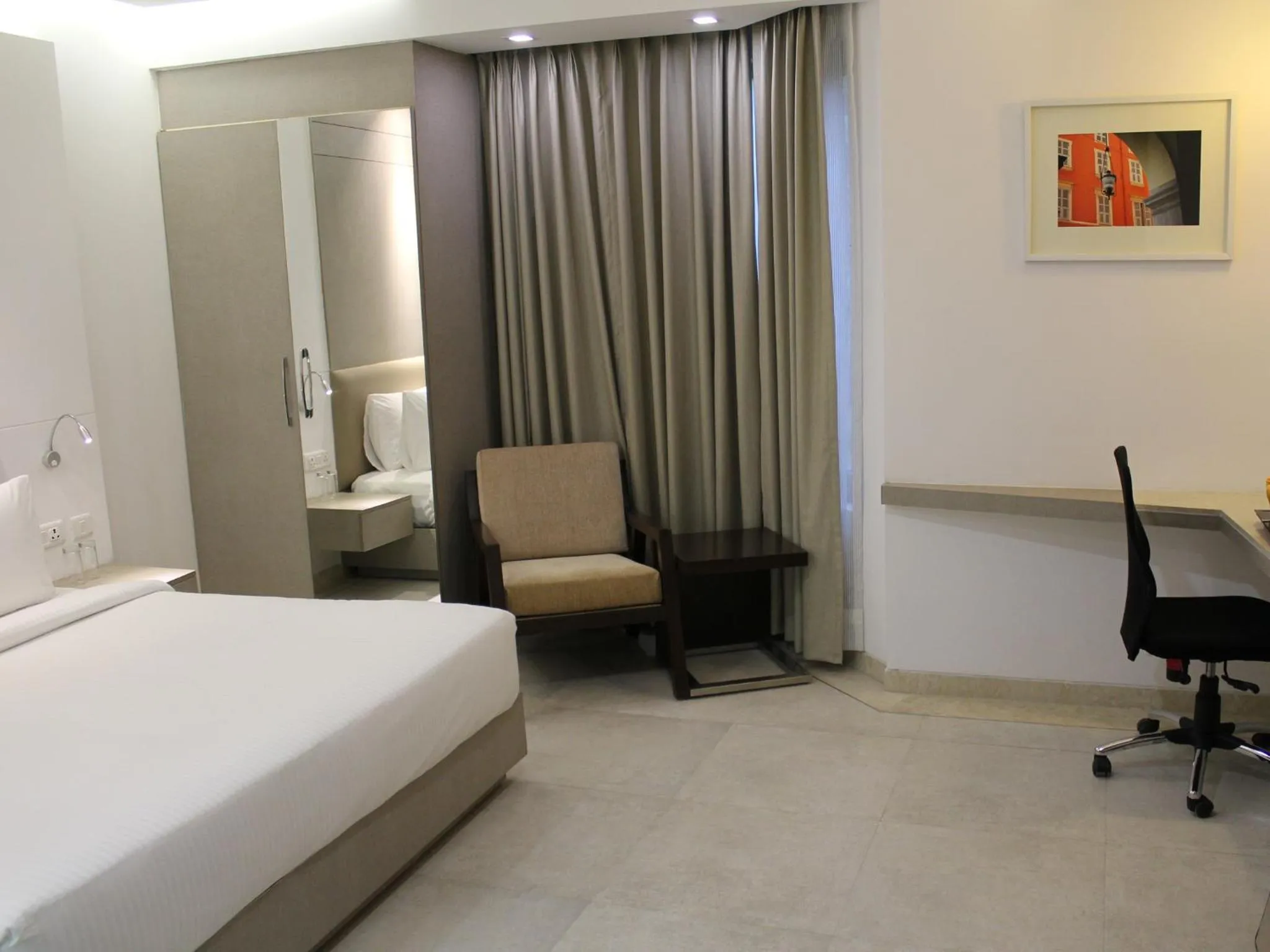 Bed in Keys Lite by Lemon Tree Hotels, Mayfield, Gurgaon