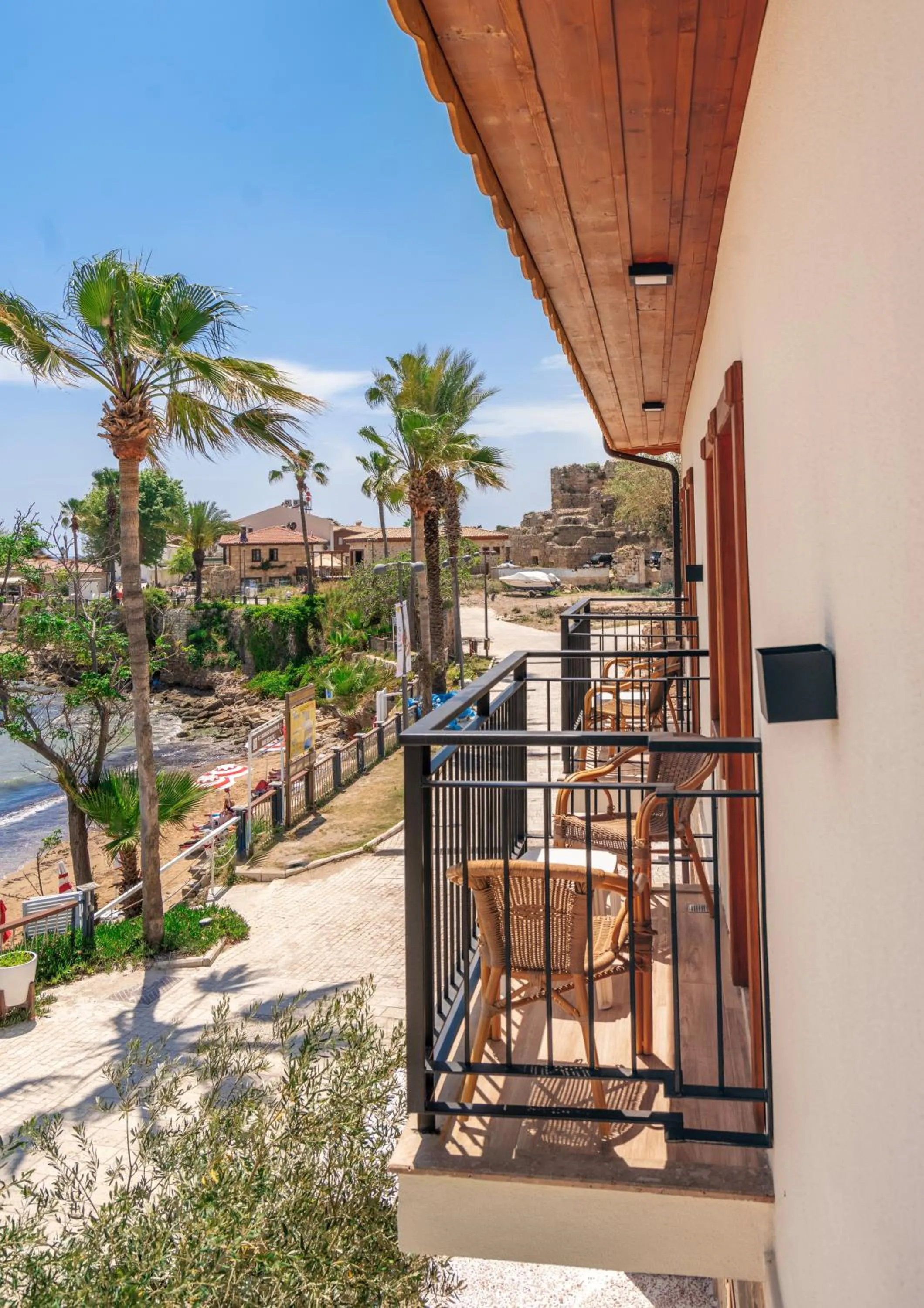 Balcony/Terrace in Beach House Hotel