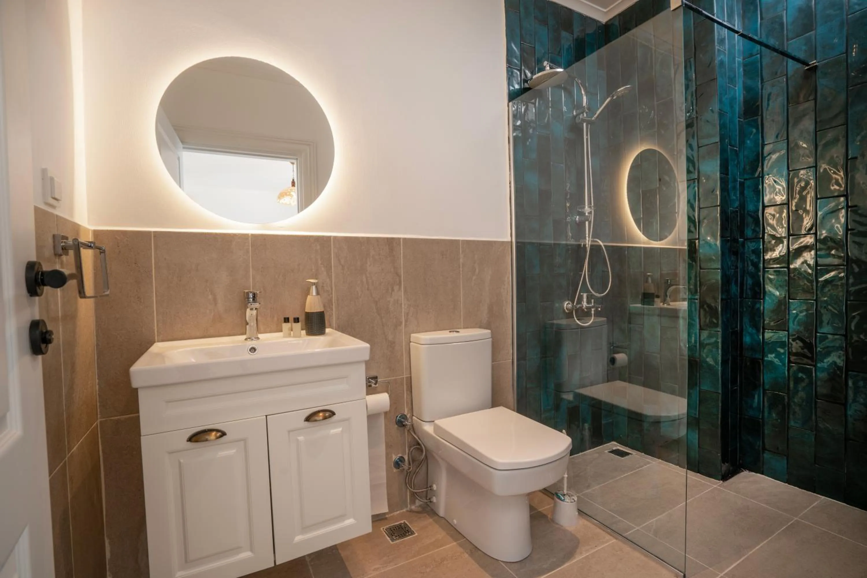 Bathroom in Beach House Hotel