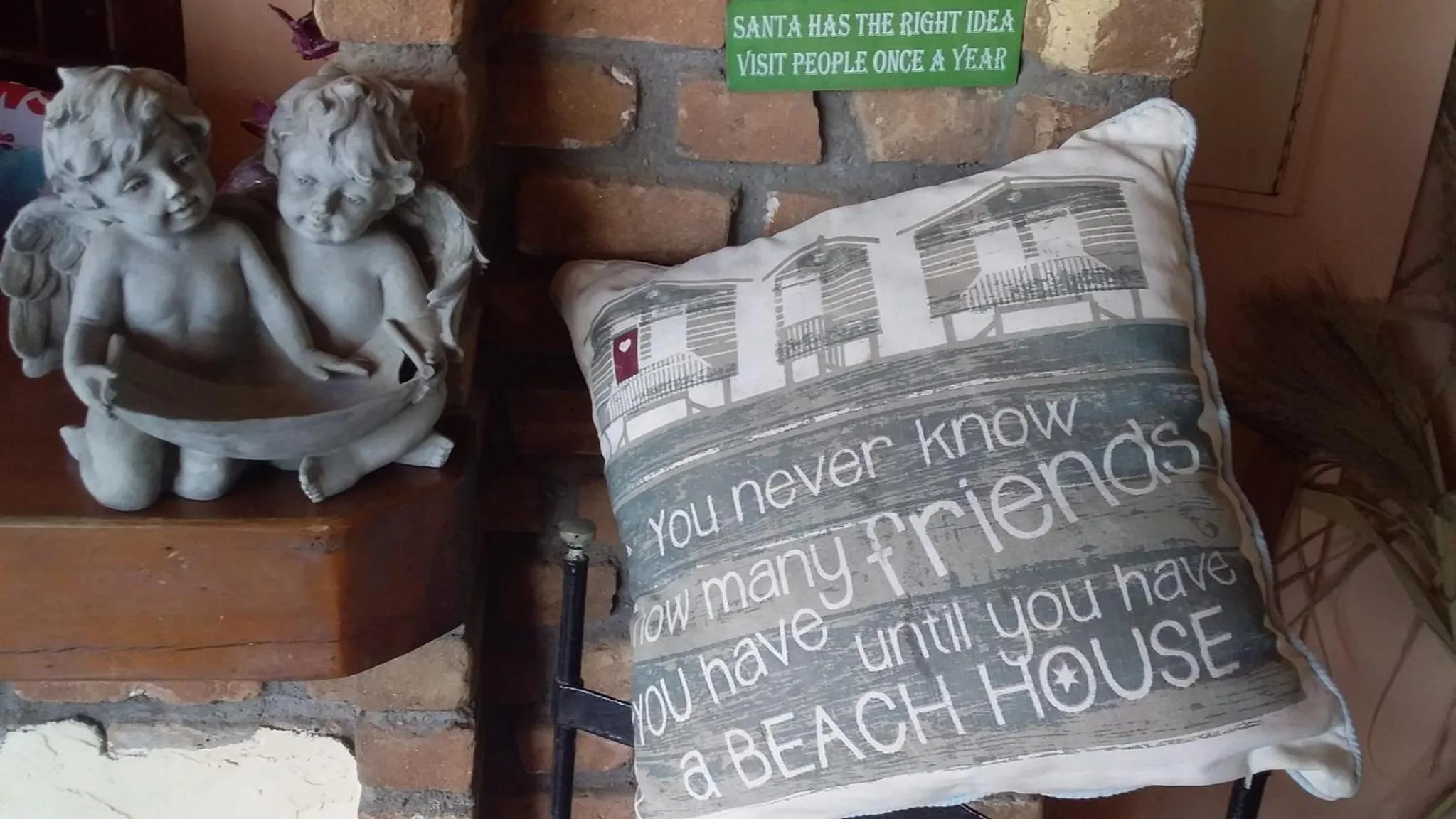 Text overlay in Beach House Hotel