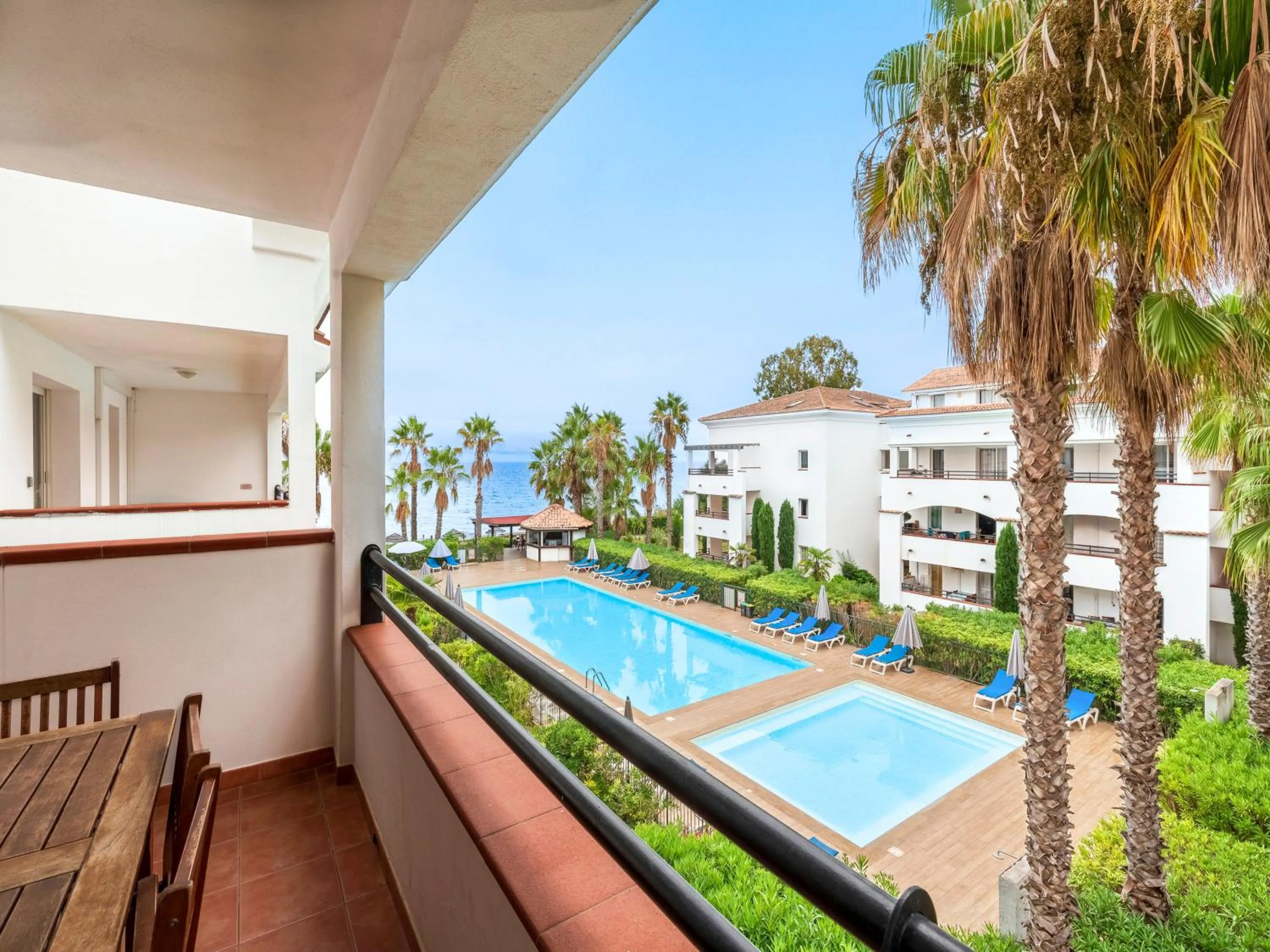 Swimming pool in Vacancéole - Résidence Sognu di Rena