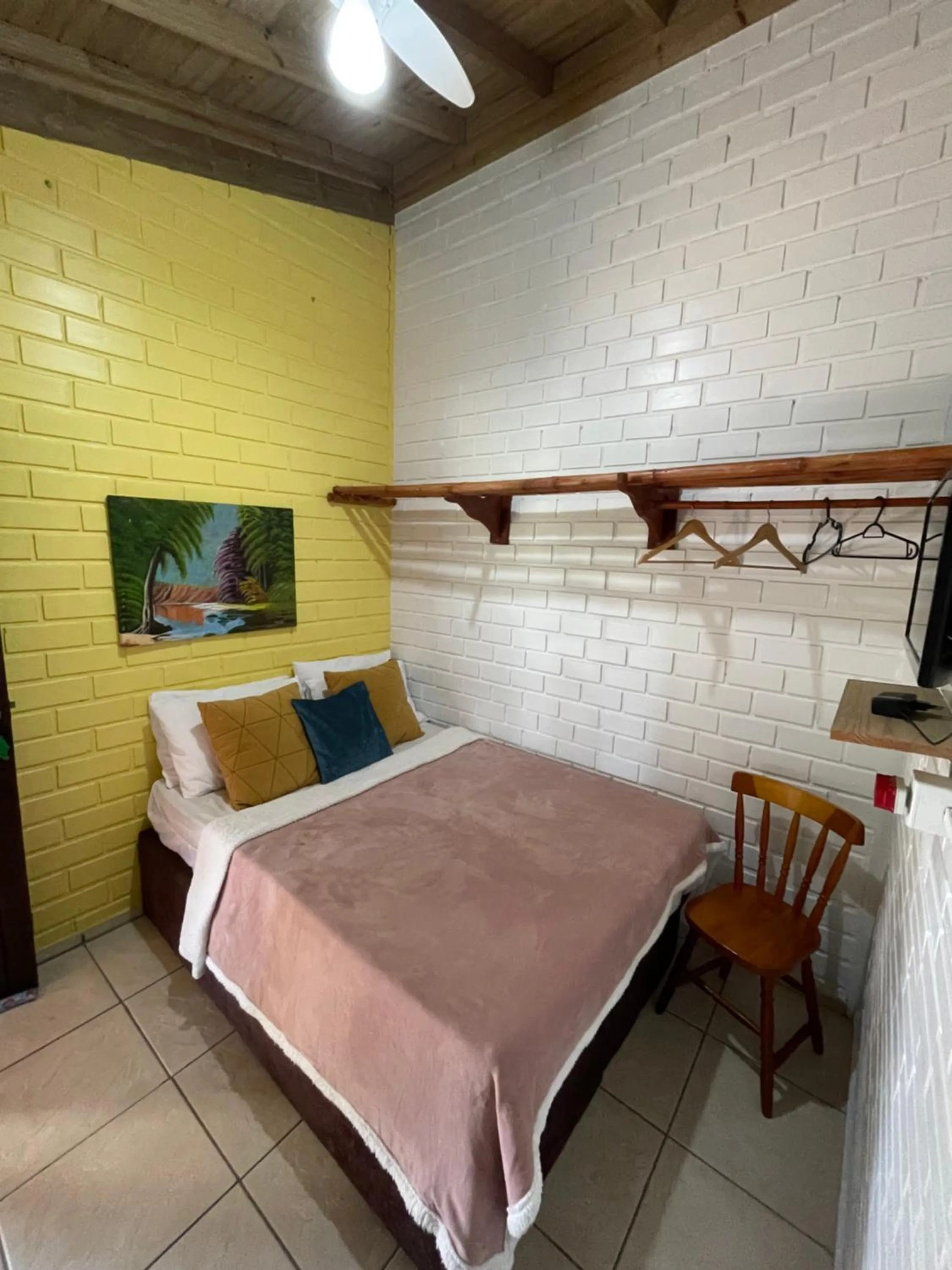 Bedroom, Bed in Pousada Areias do Embaú