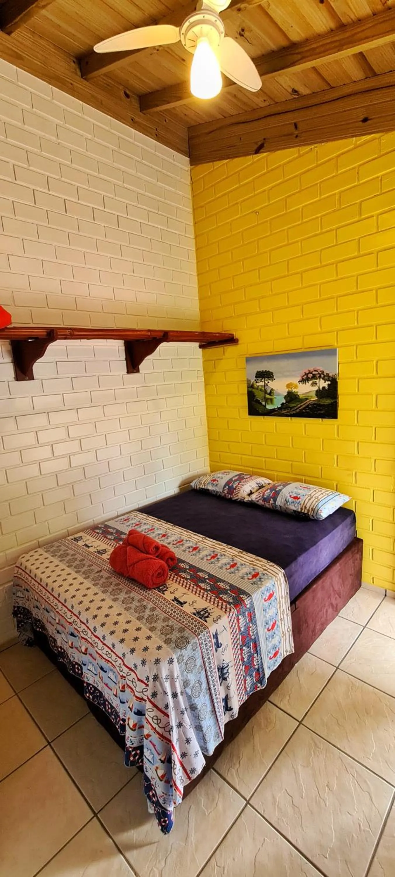 Photo of the whole room, Bed in Pousada Areias do Embaú