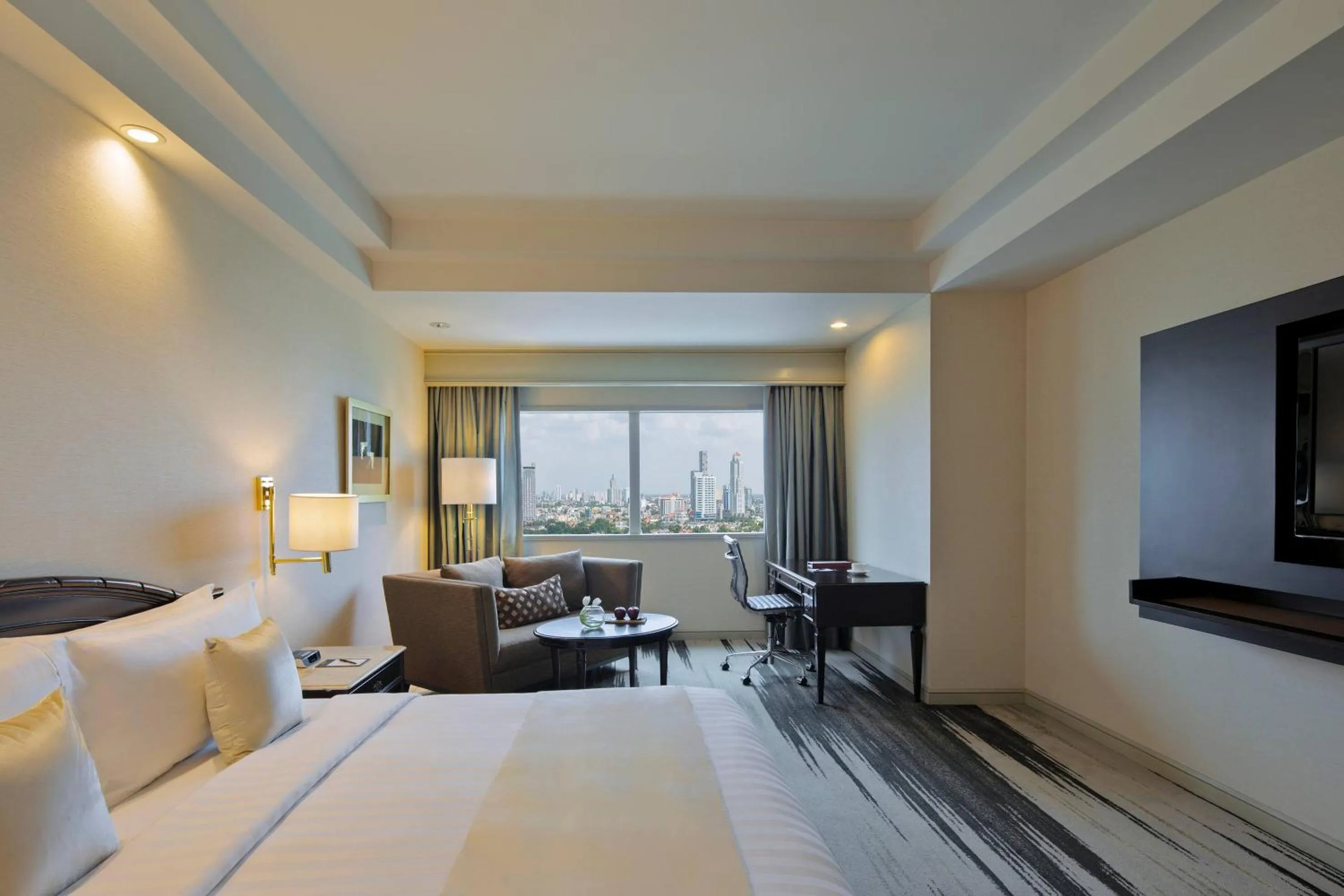 Property building, Bed in Gran Melia Jakarta