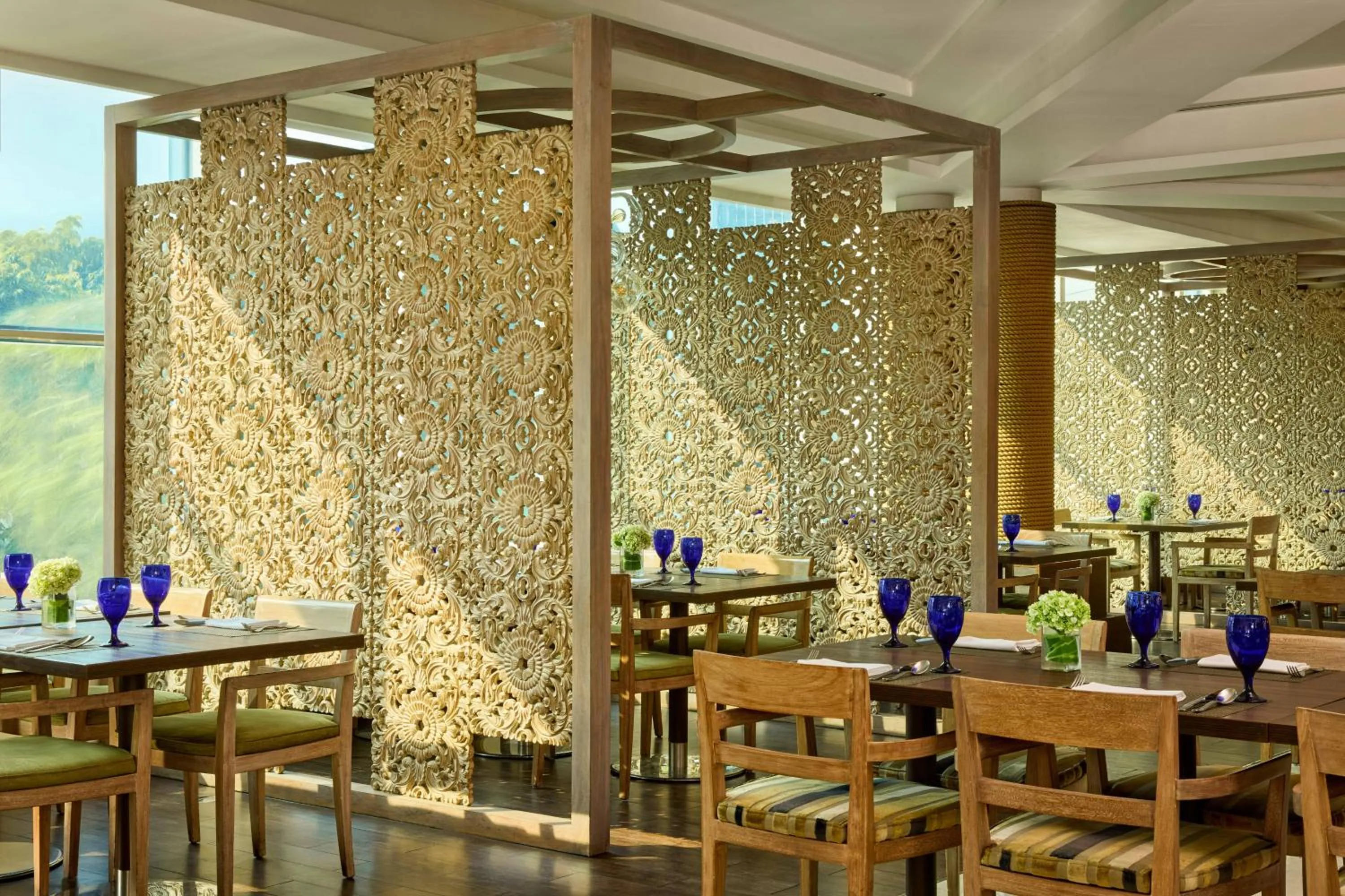 Restaurant/places to eat in Gran Melia Jakarta