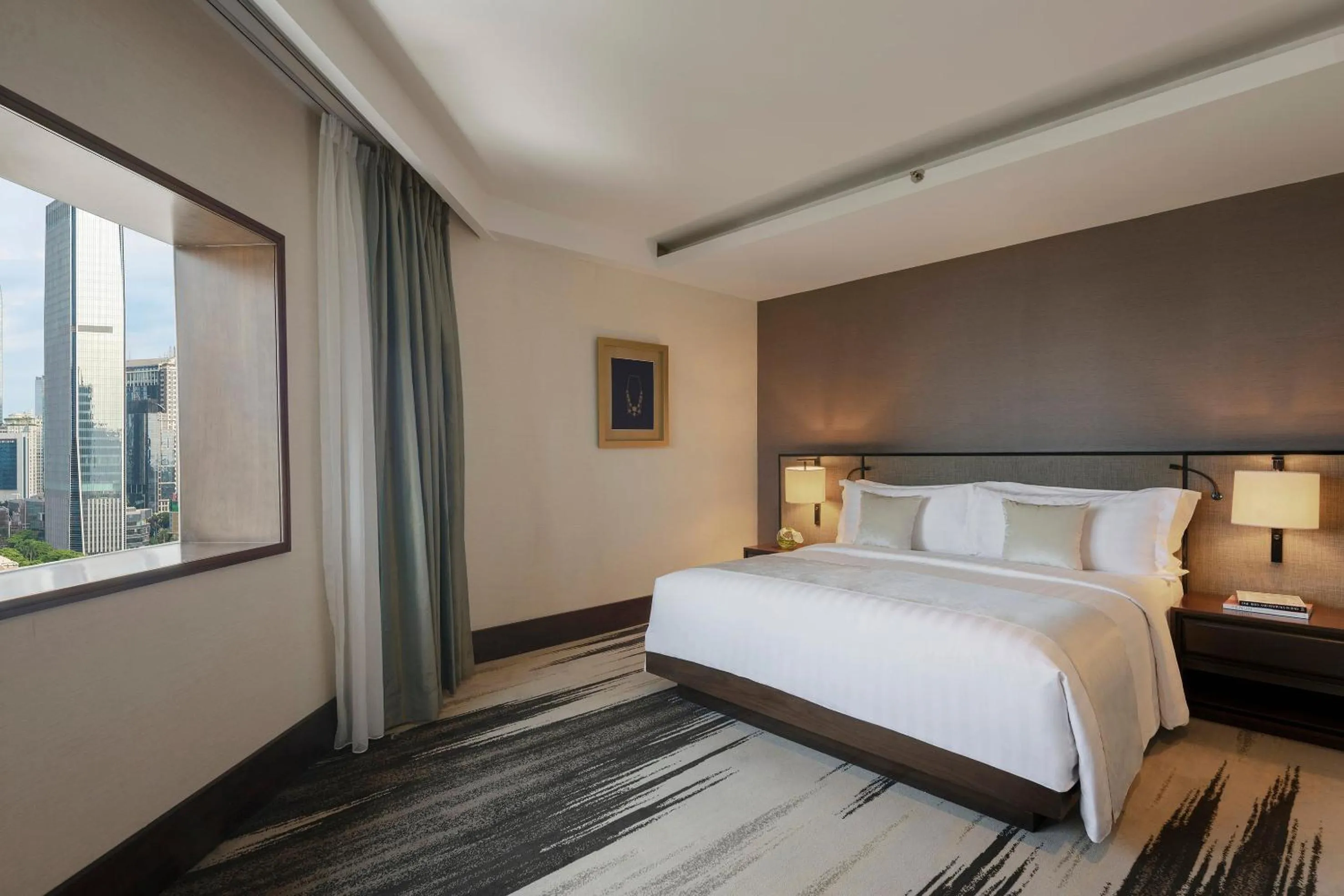 Bed in Gran Melia Jakarta