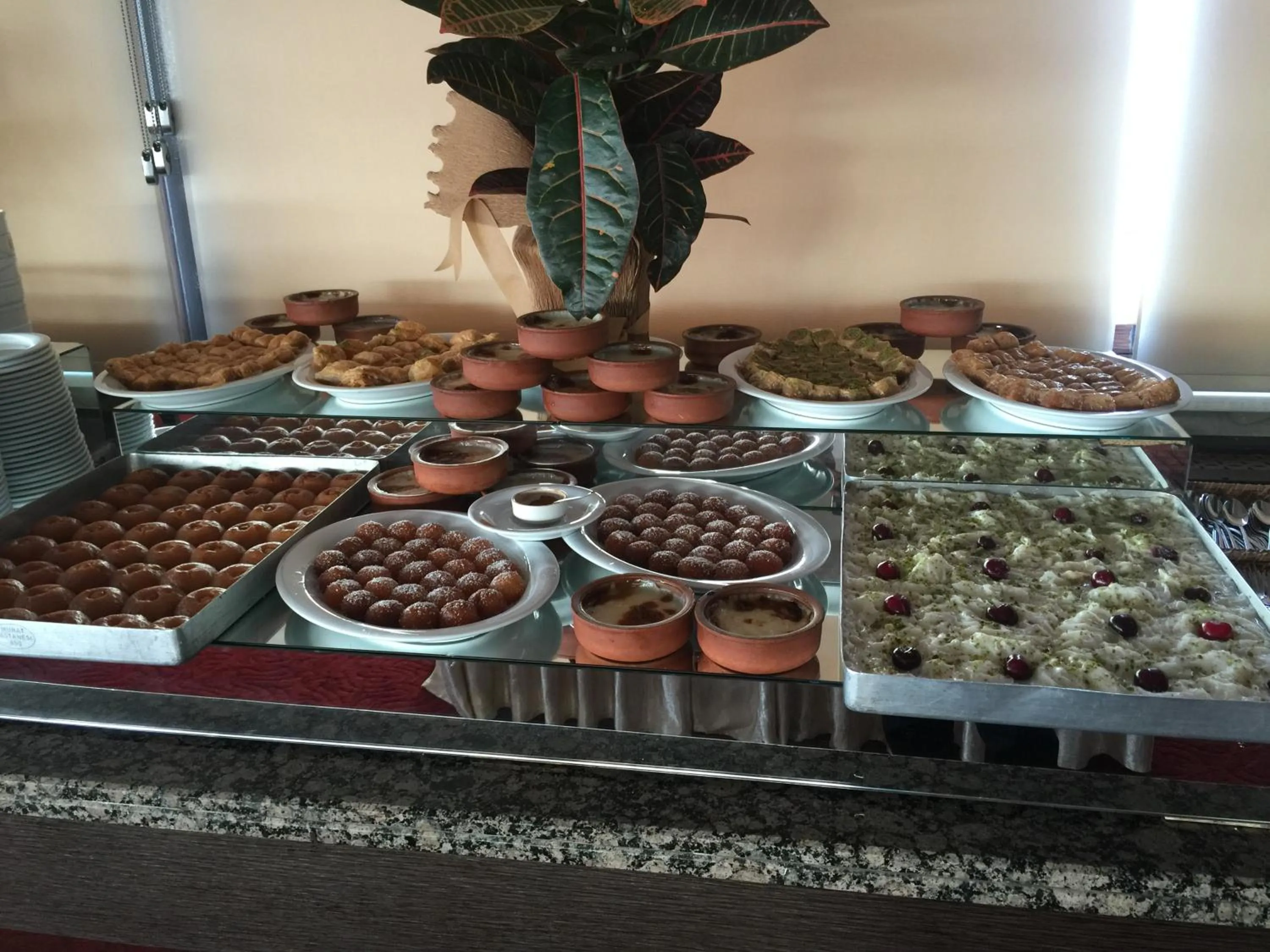 Food in My House Otel