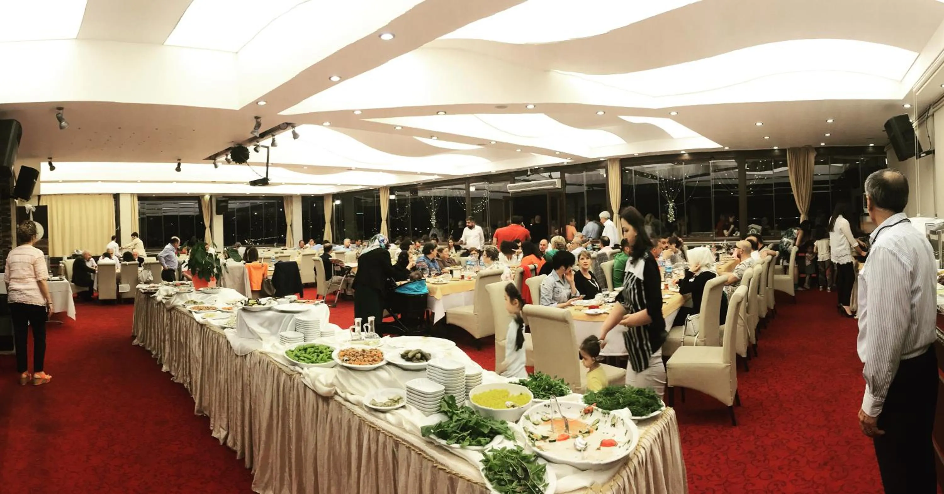 Banquet/Function facilities in My House Otel