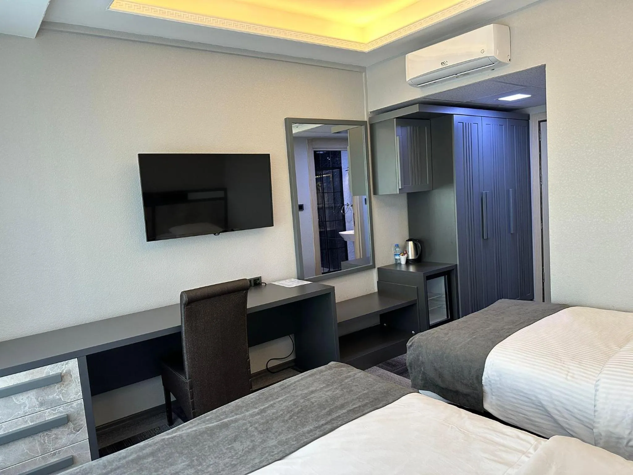 TV and multimedia, Bed in My House Otel